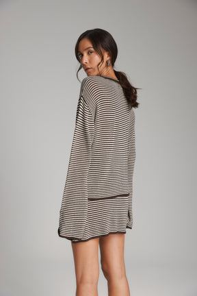 חליפת קיילי חום/שמנת