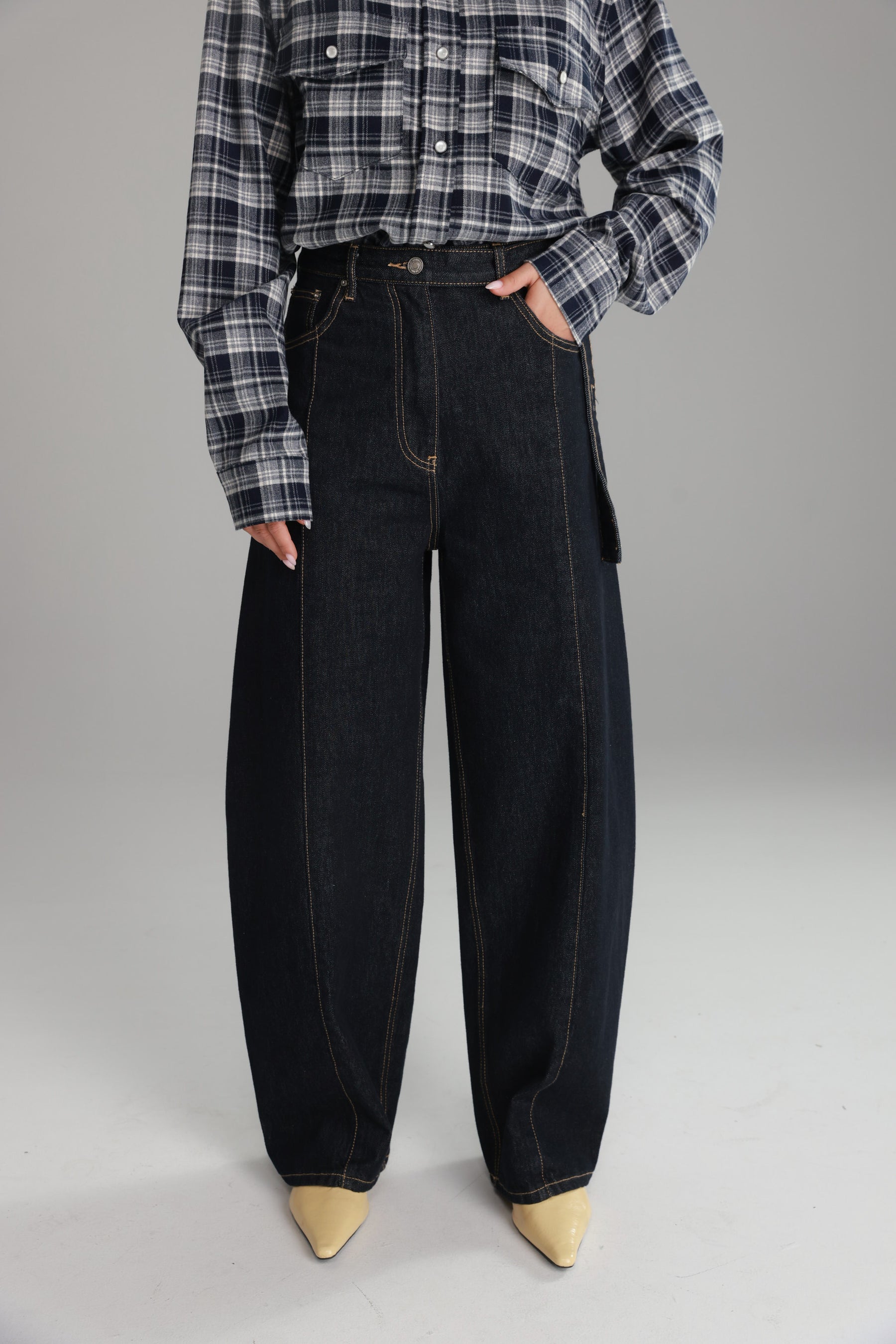 ג'ינס שרלוט כחול כהה