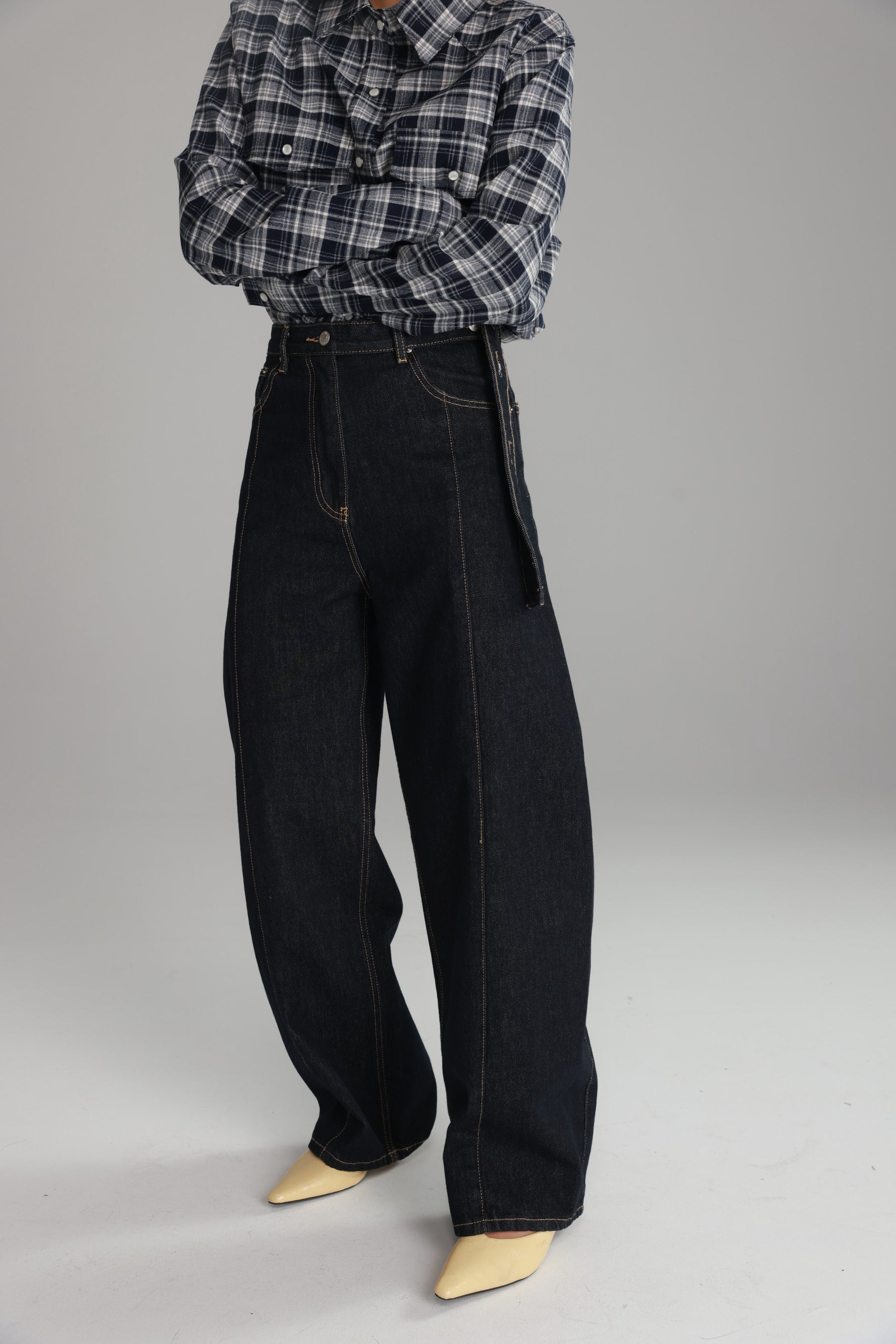 ג'ינס שרלוט כחול כהה