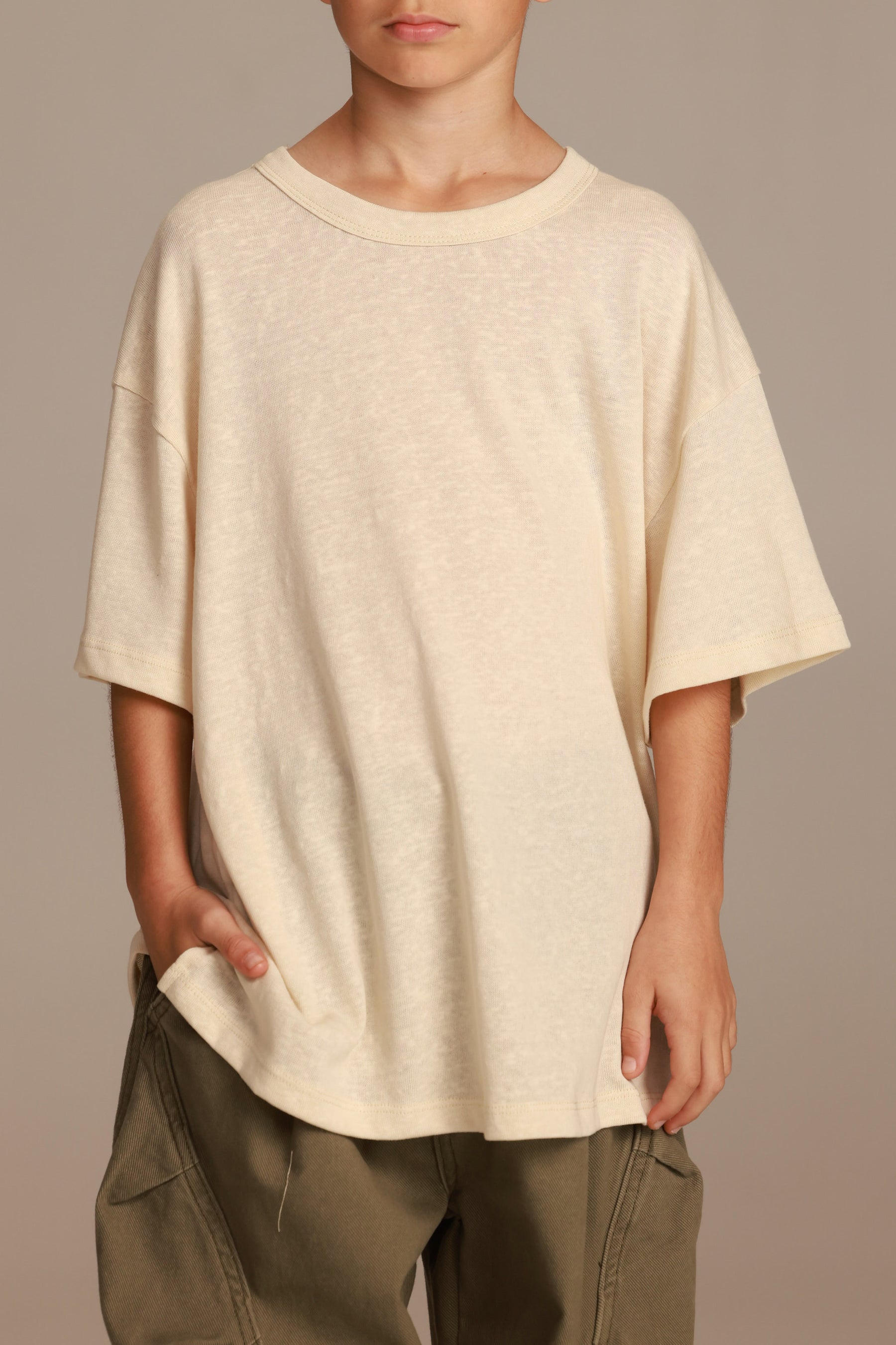 חולצת אלארי שמנת