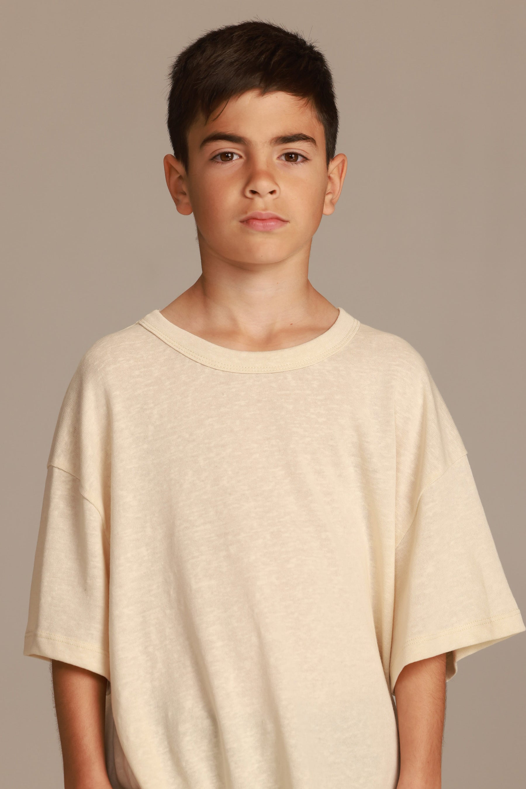 חולצת אלארי שמנת