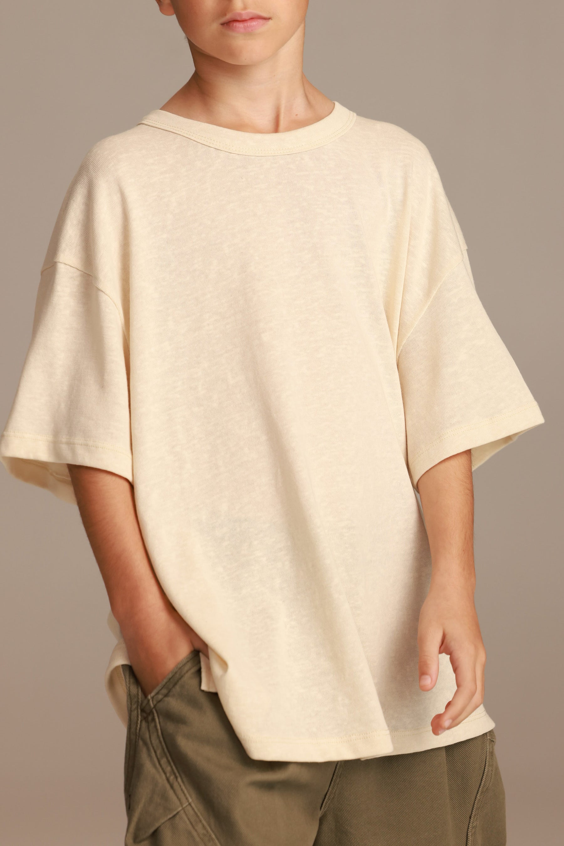 חולצת אלארי שמנת