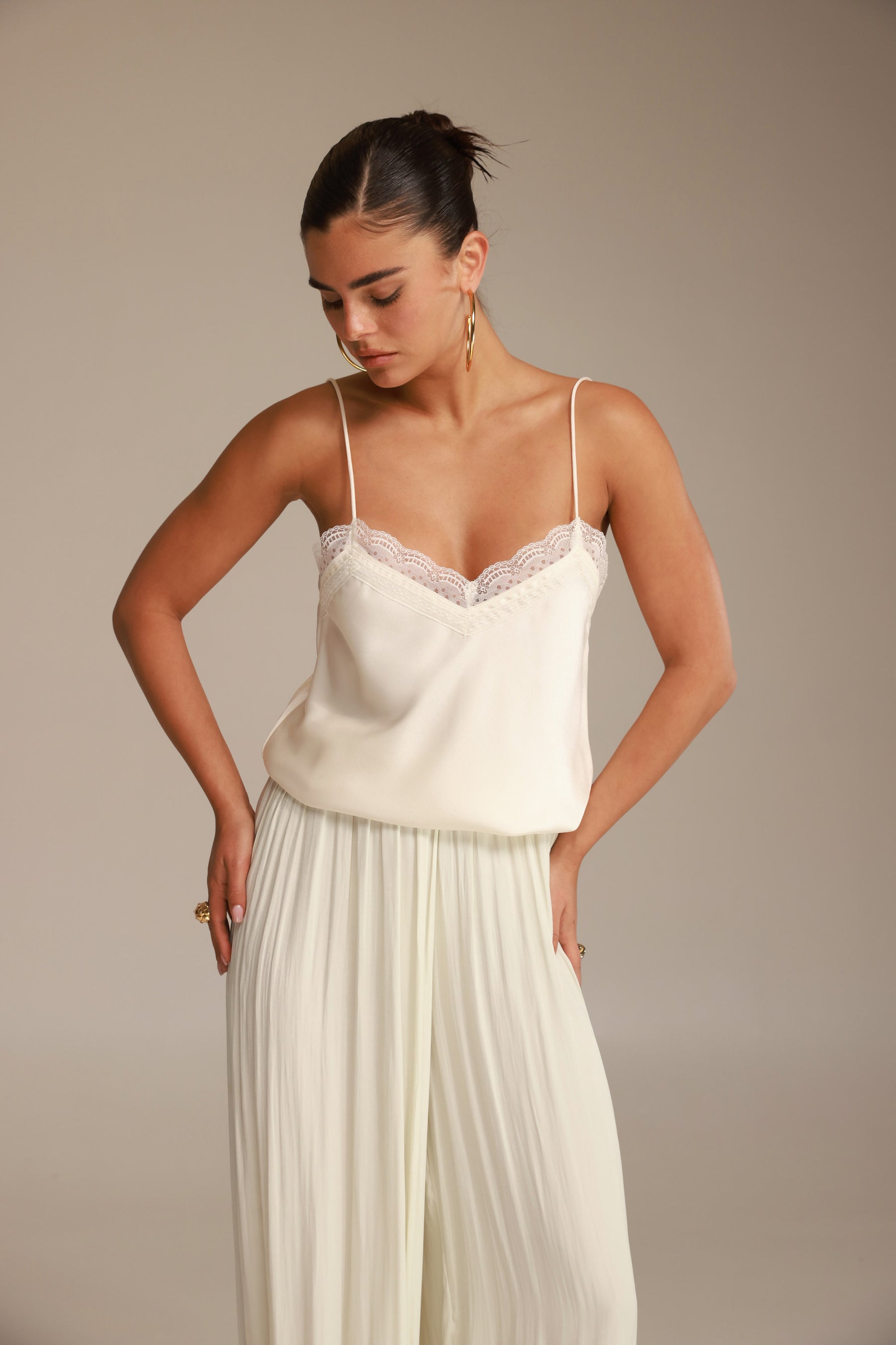 גופיית רוסליה שמנת