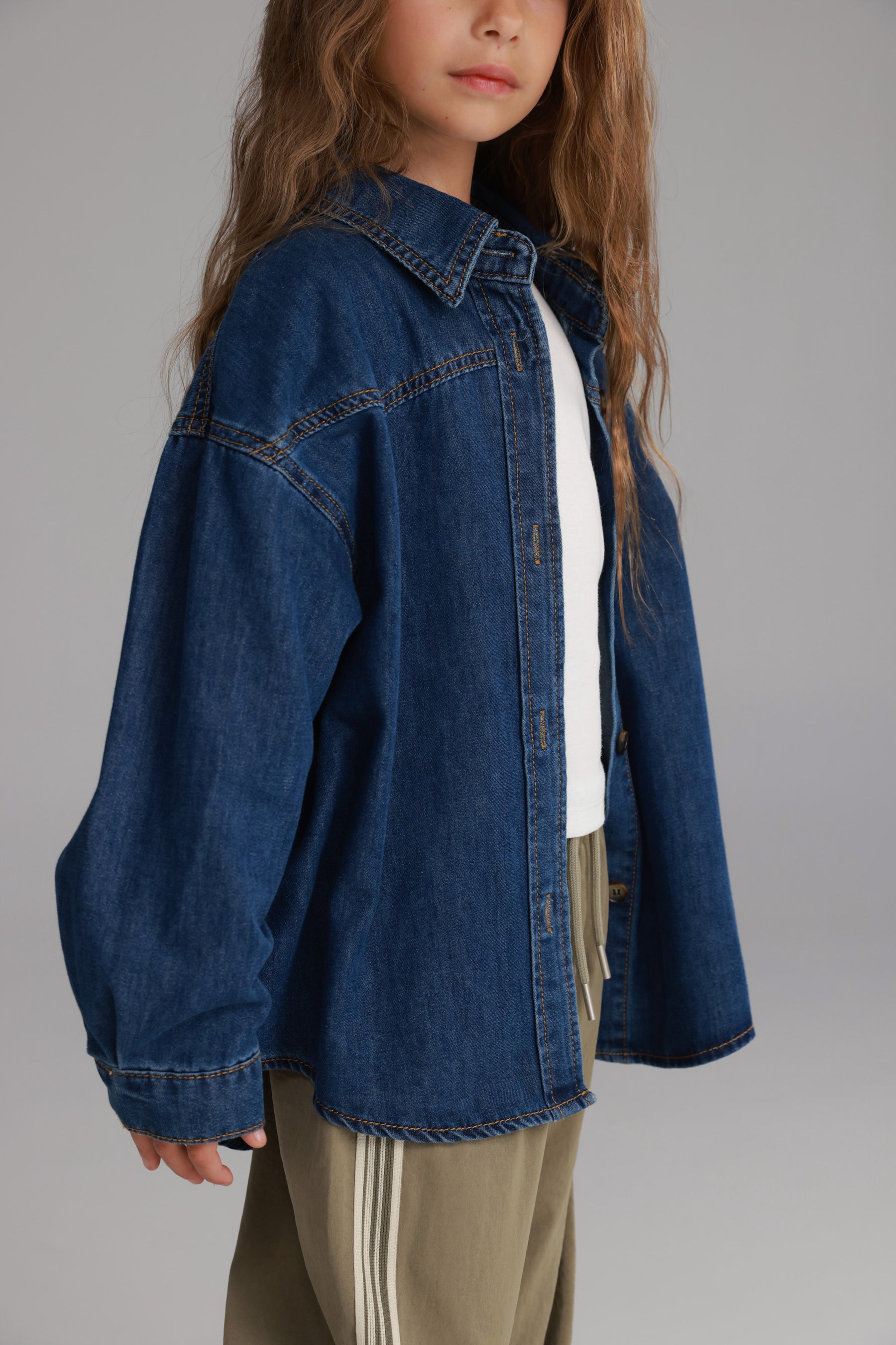 חולצת ג'ינס מייקי כחול כהה