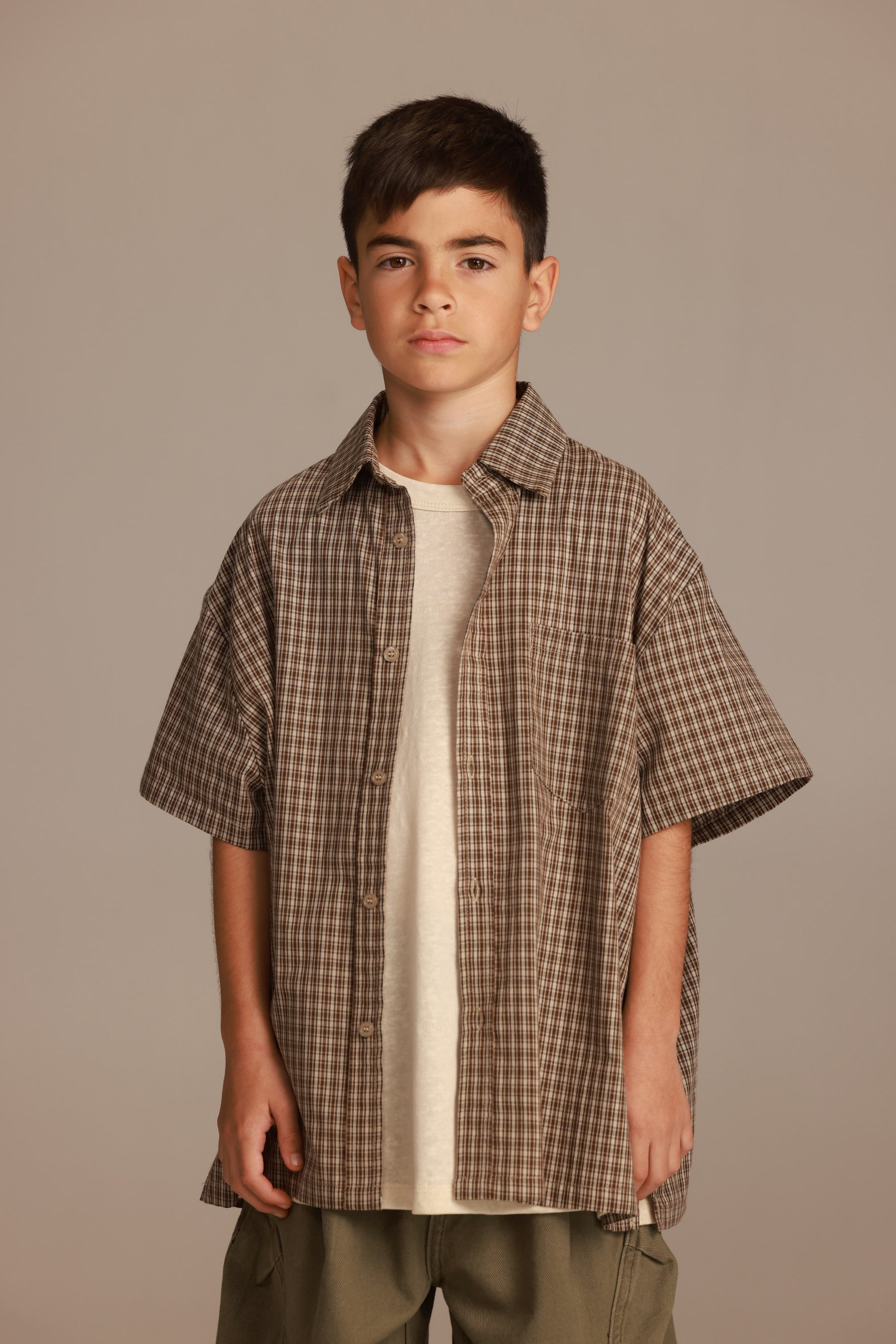 חולצת אודל מכופתרת חאקי