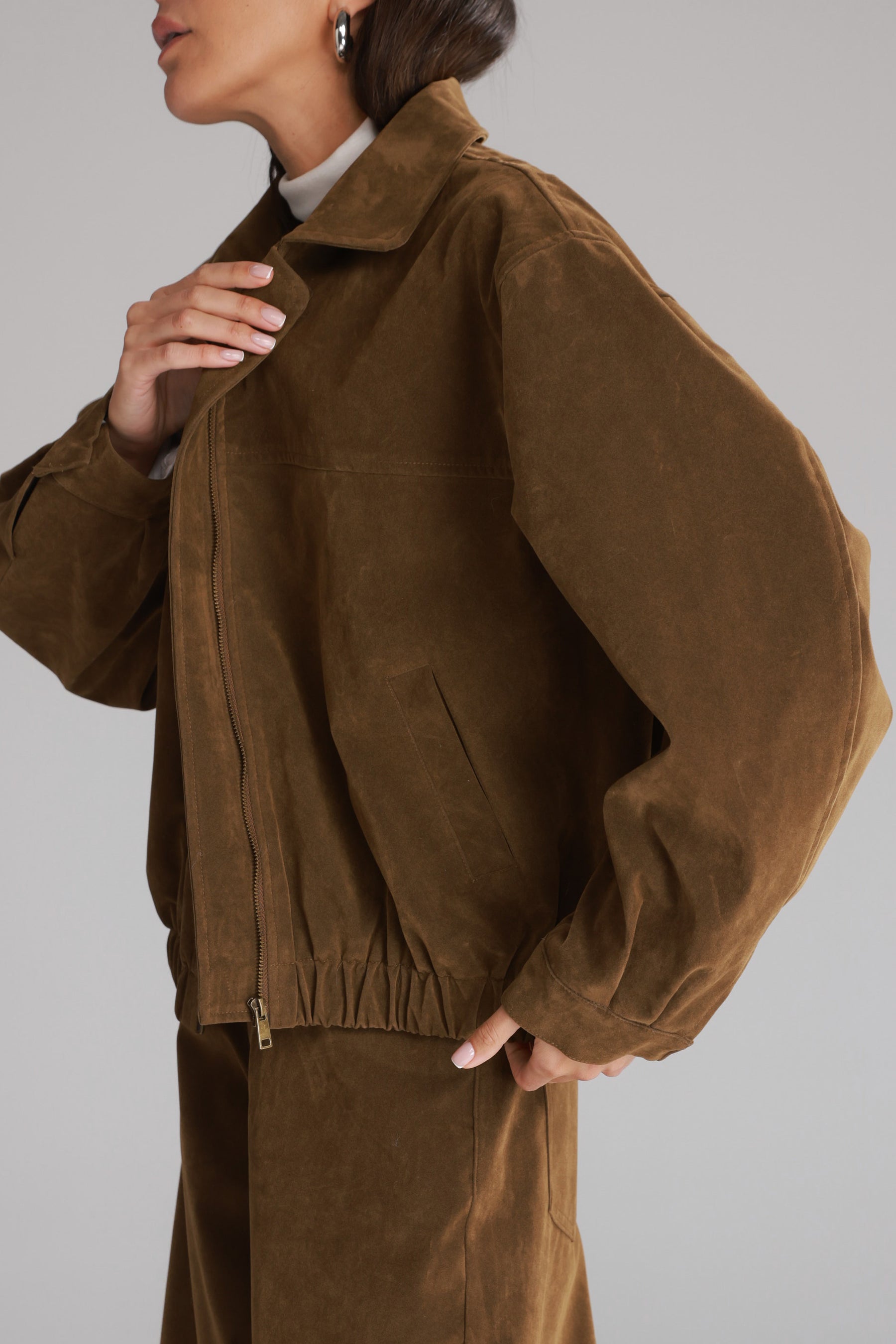 ג'קט בומבר דאלי חום בהיר