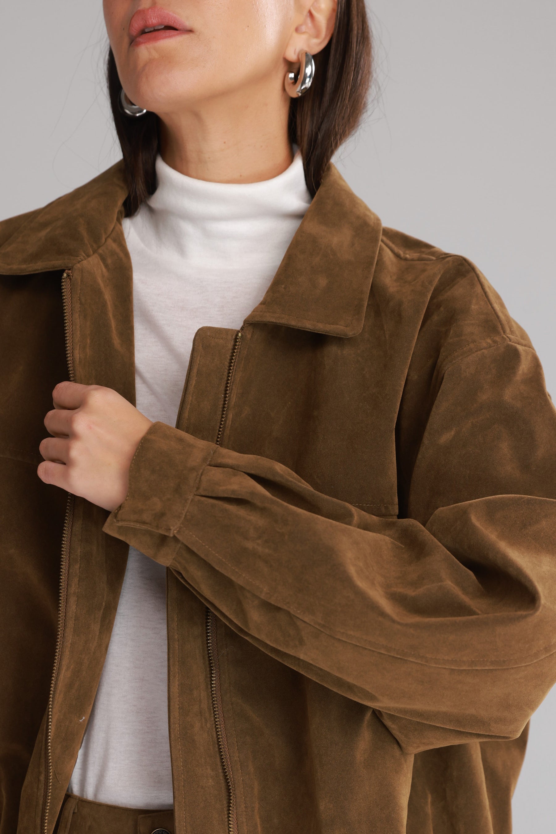 ג'קט בומבר דאלי חום בהיר