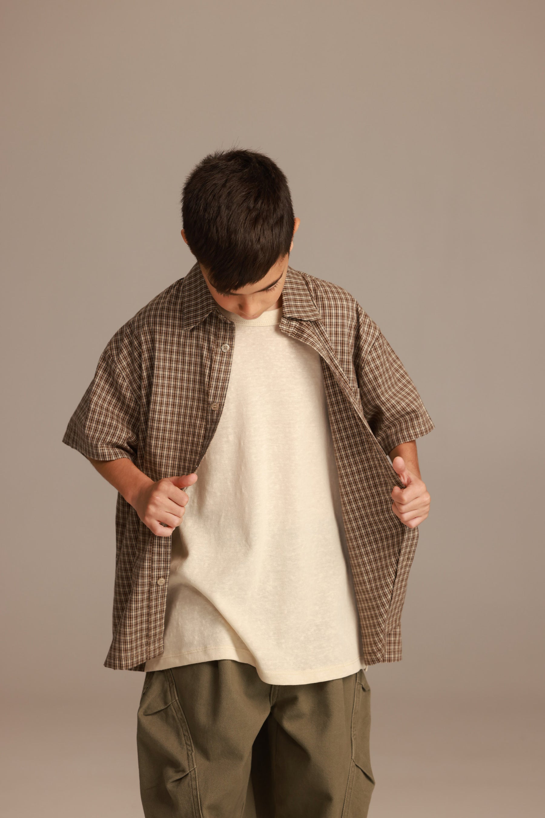 חולצת אודל מכופתרת חאקי