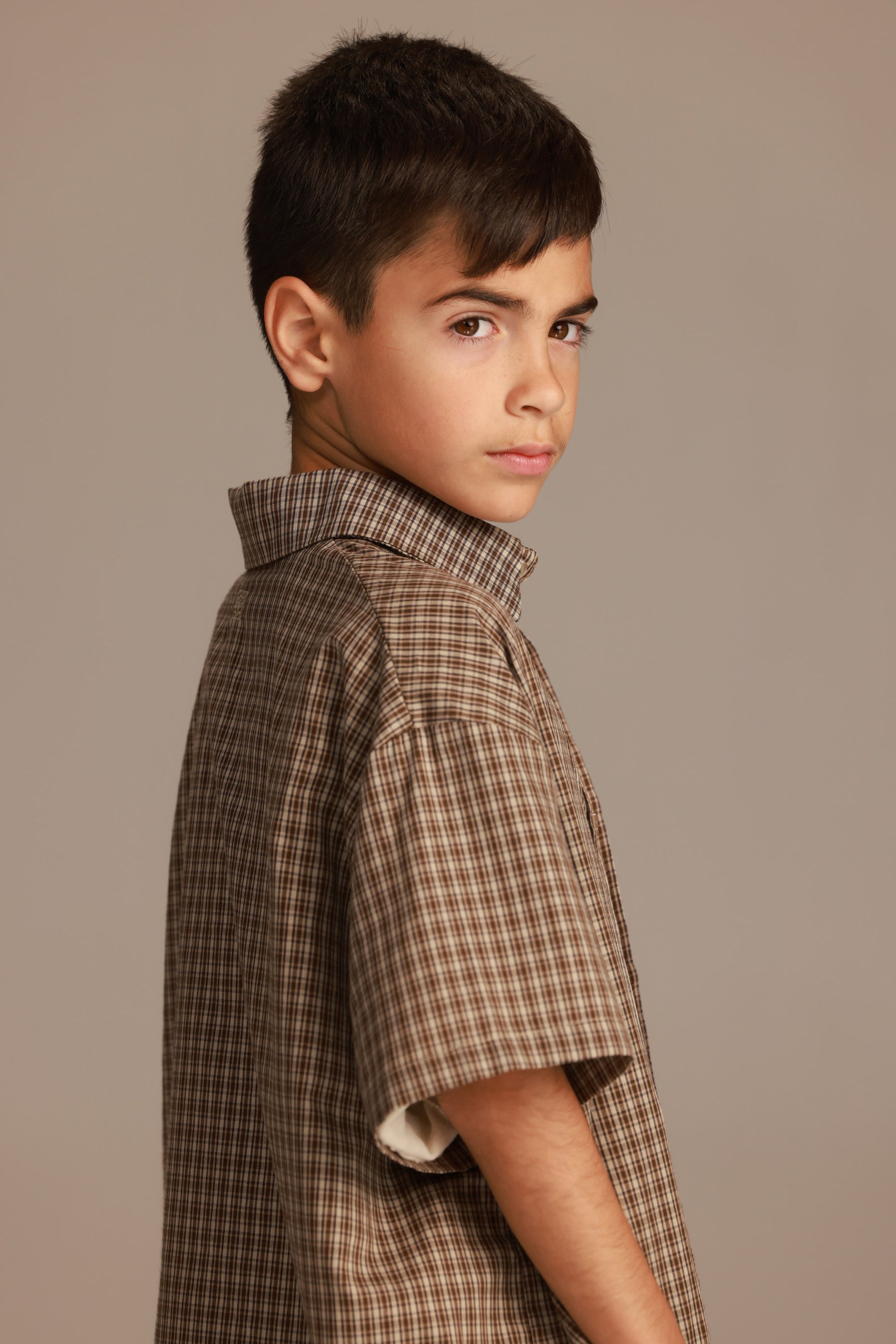 חולצת אודל מכופתרת חאקי