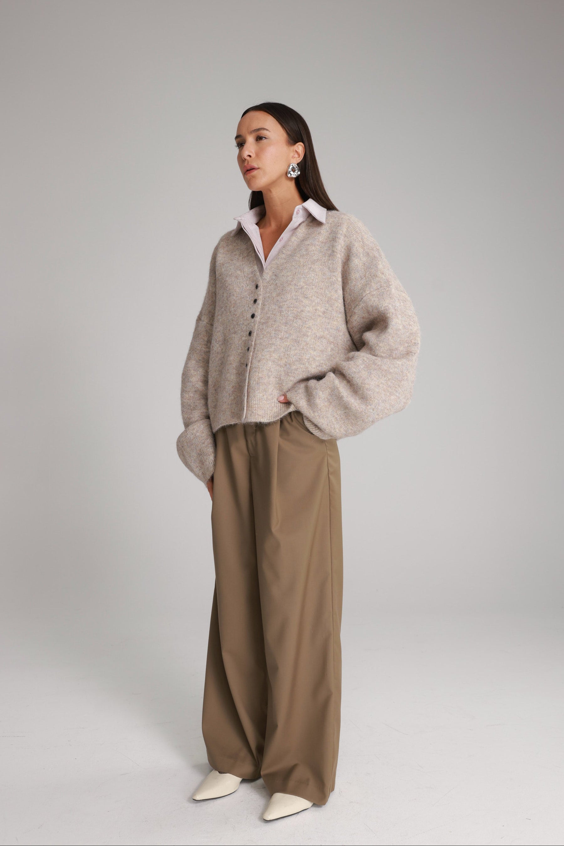 סוודר שרלוט בז'