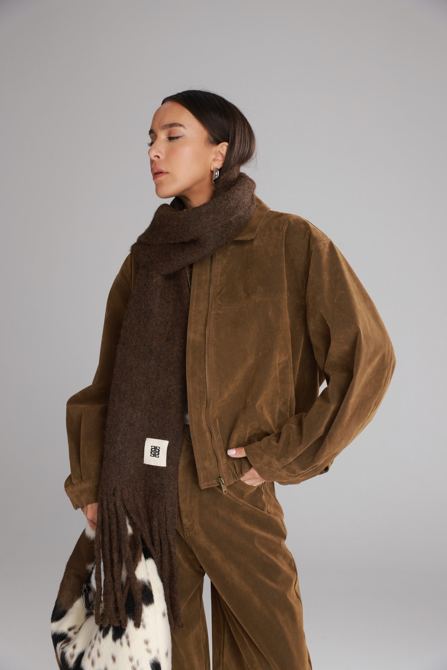 צעיף ננסי חום