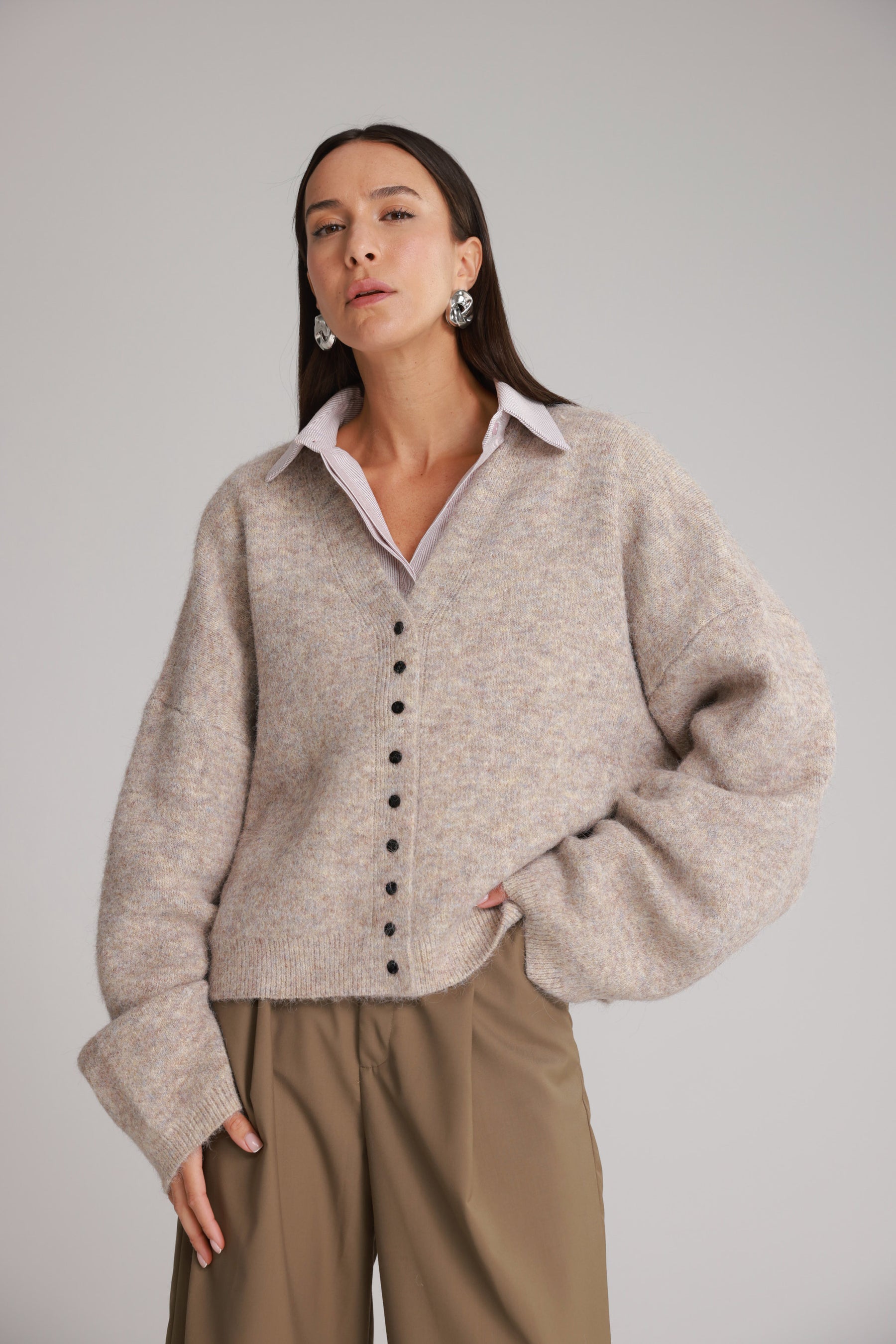 סוודר שרלוט בז'