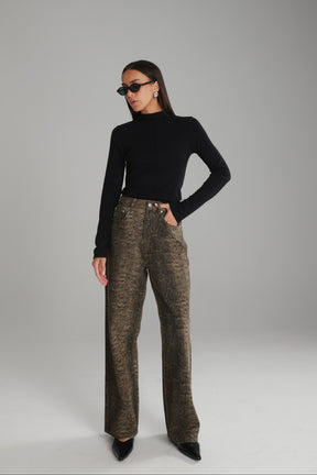 ג'ינס מארק מנוחש