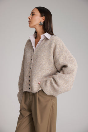 סוודר שרלוט בז'