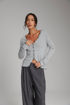 חולצת אריקה אפור בהיר