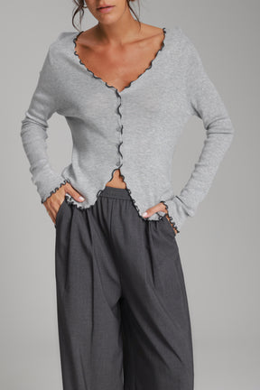 חולצת אריקה אפור בהיר