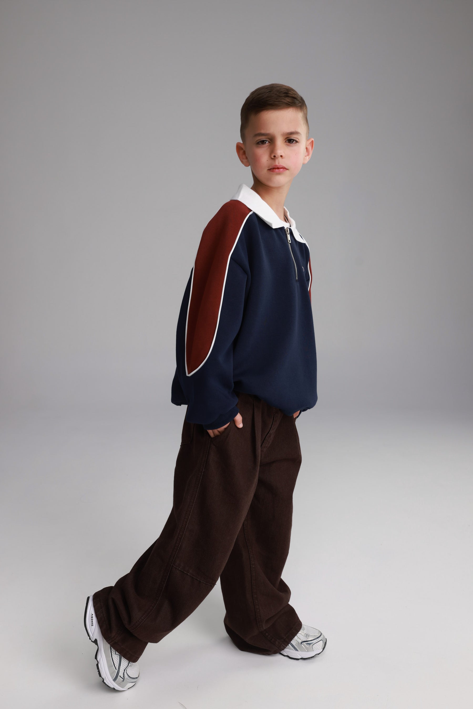 ג'ינס קוניל בורדו