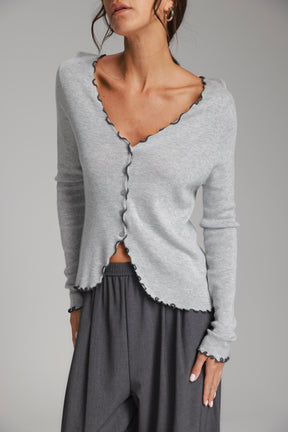 חולצת אריקה אפור בהיר