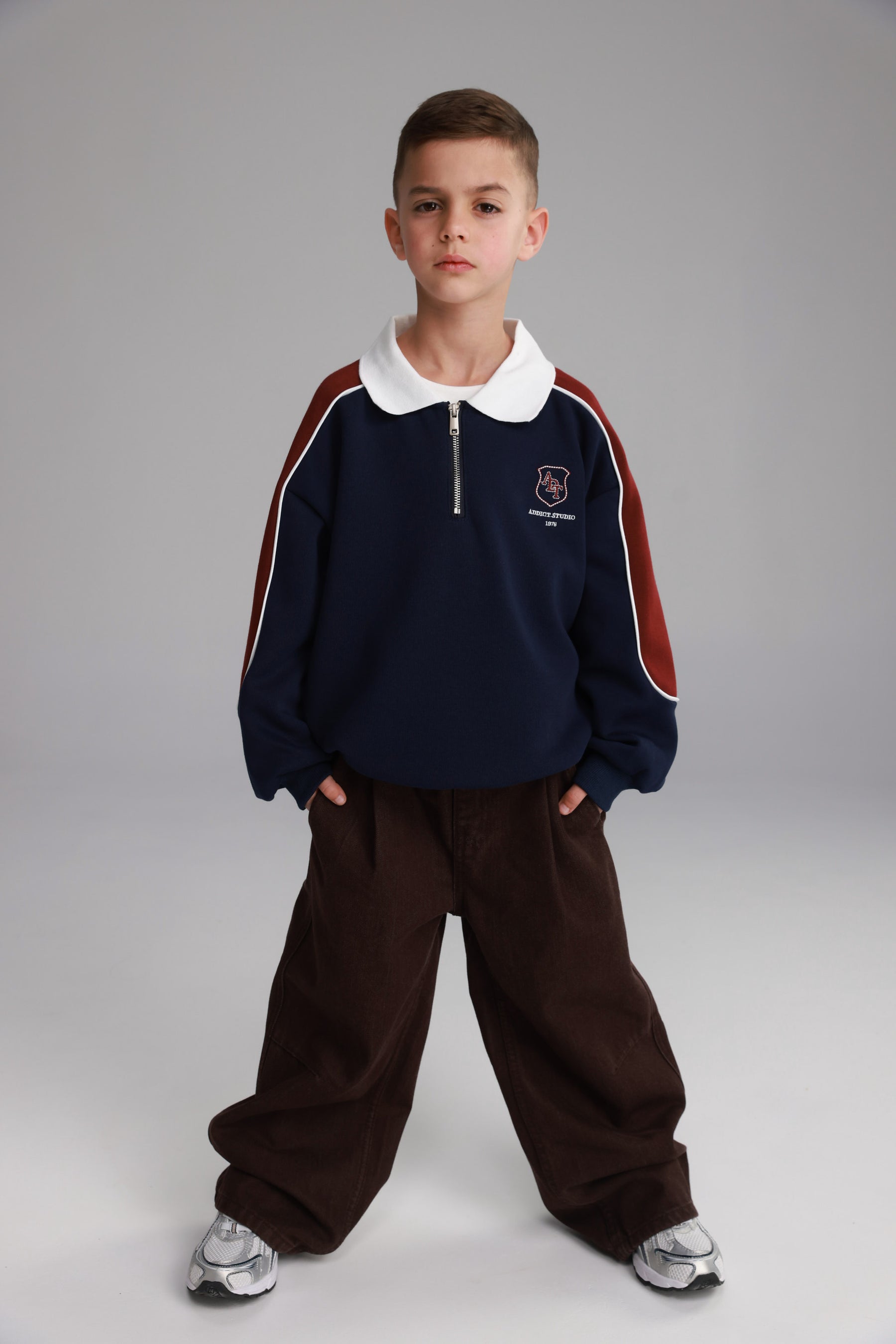 ג'ינס קוניל בורדו