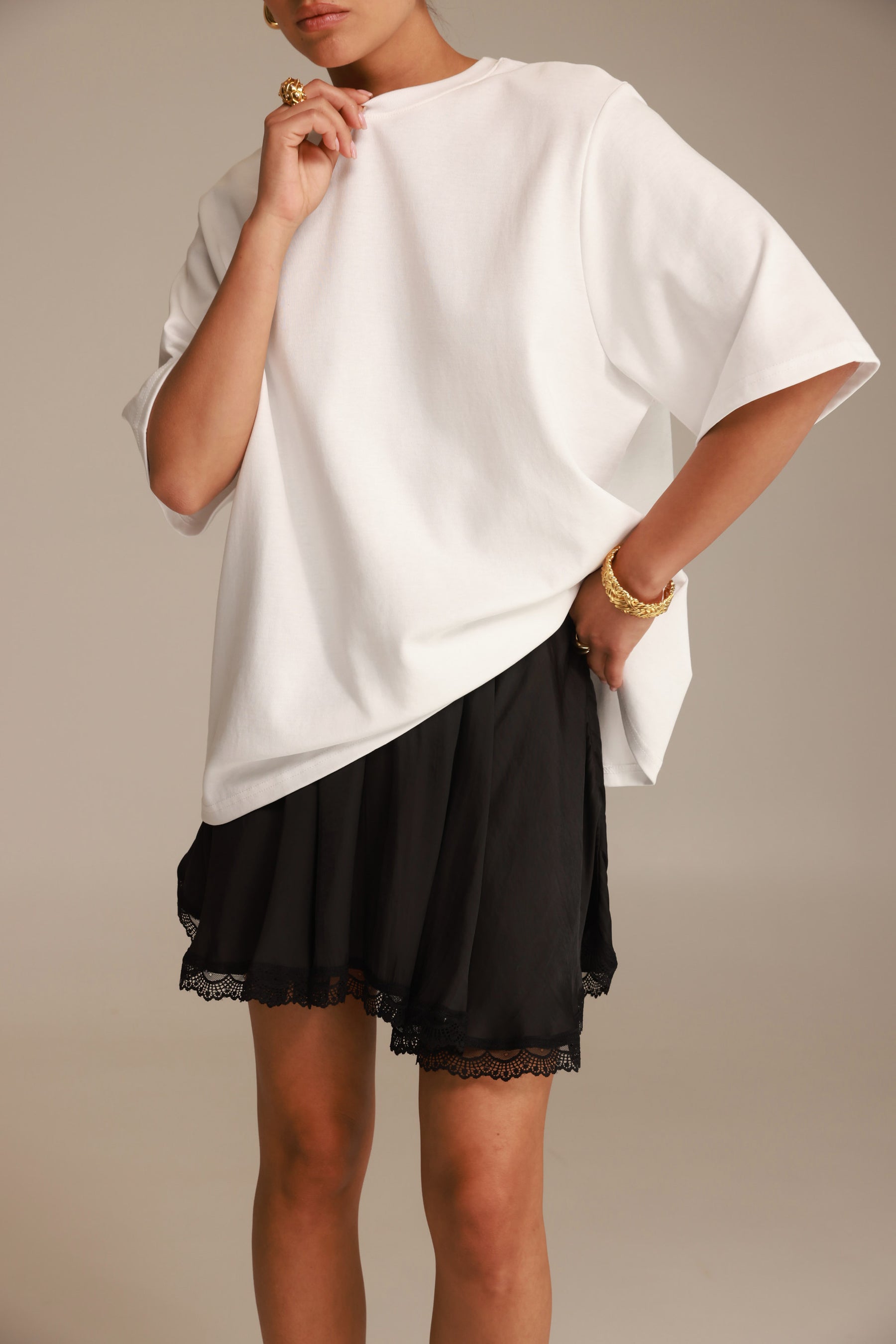 חצאית קיאטו שחורה