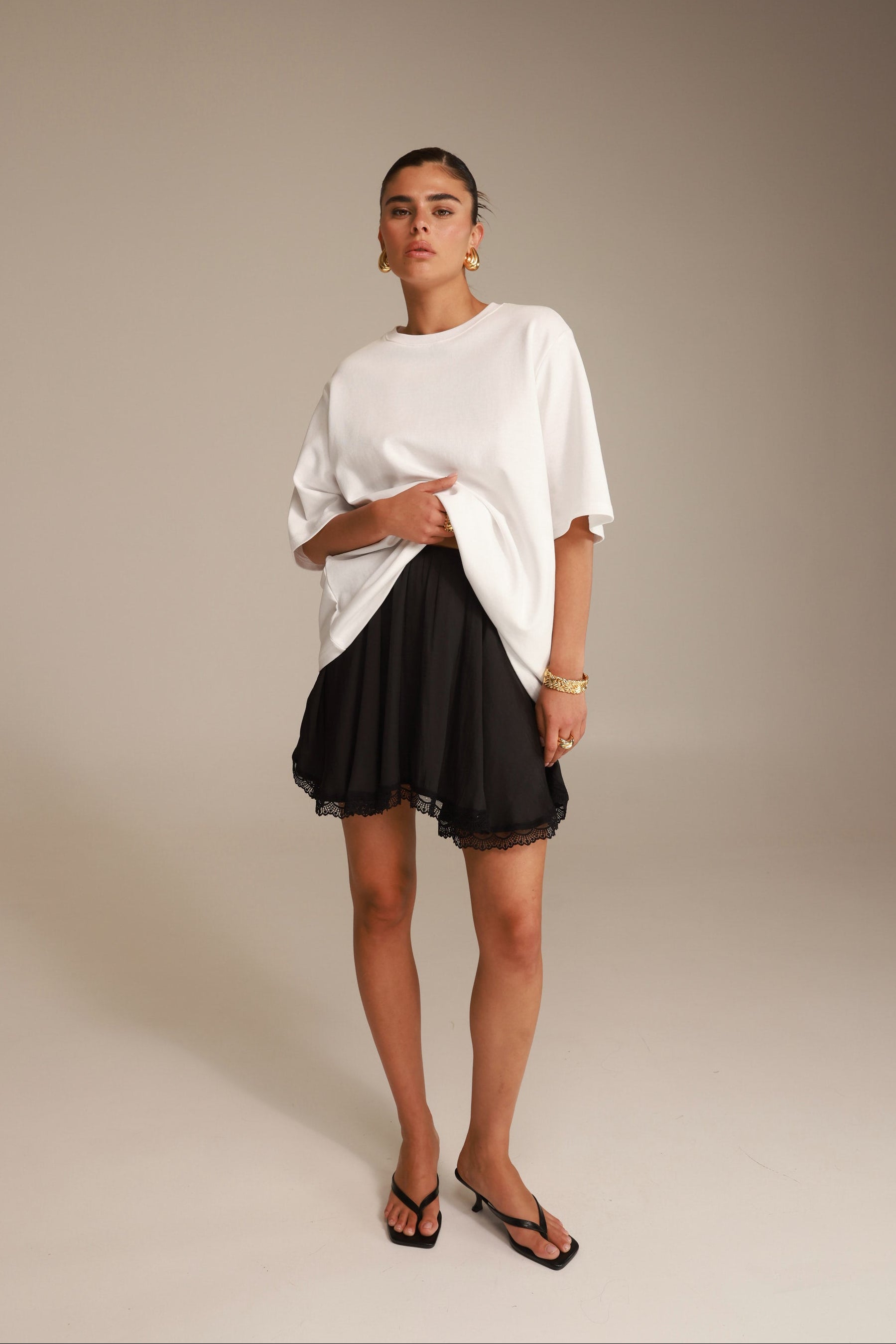 חצאית קיאטו שחורה