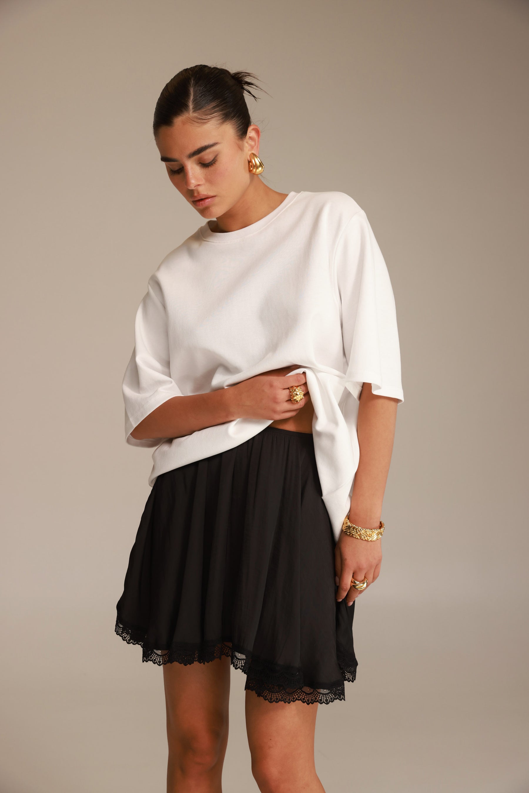 חצאית קיאטו שחורה