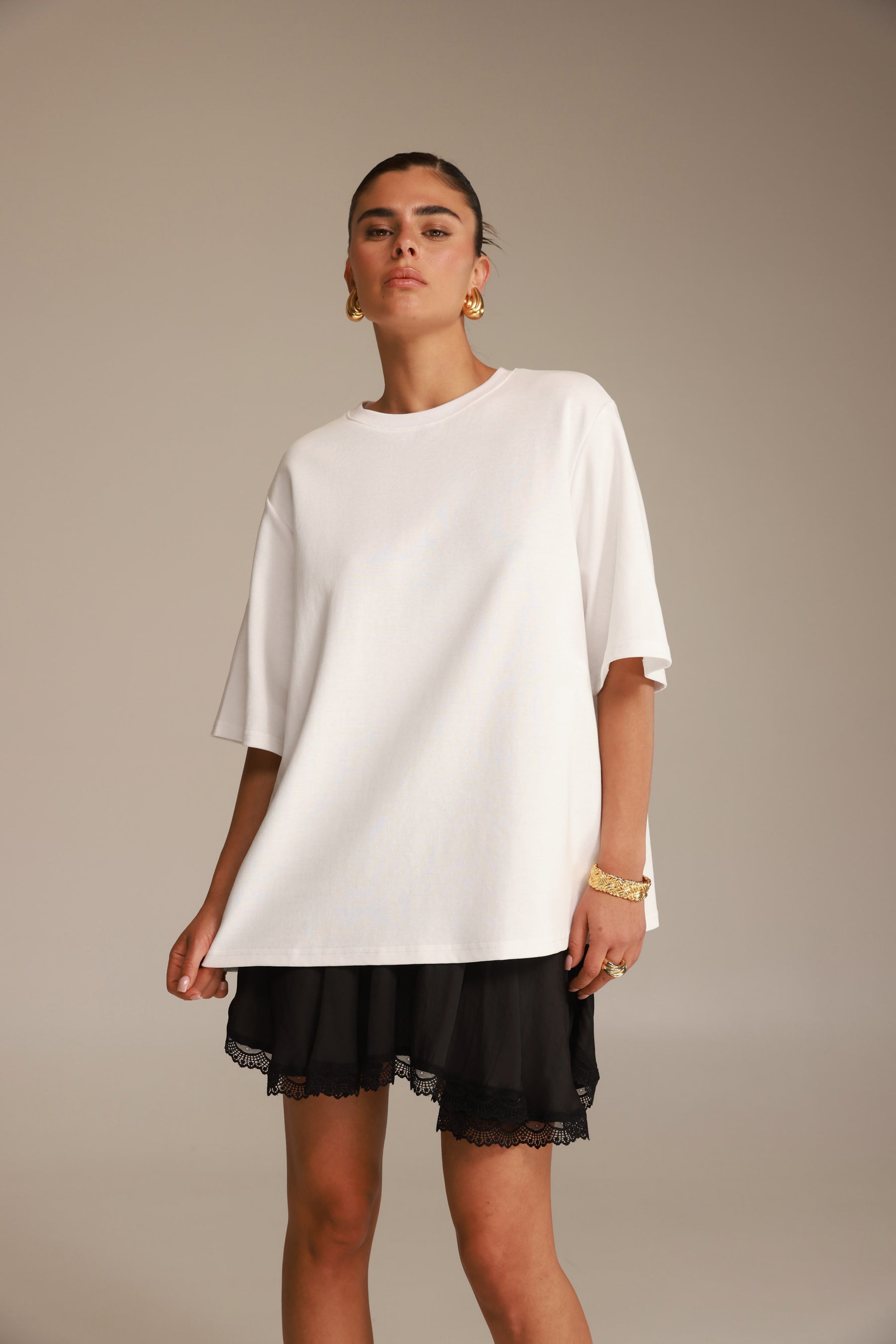 חולצת וויל לבנה