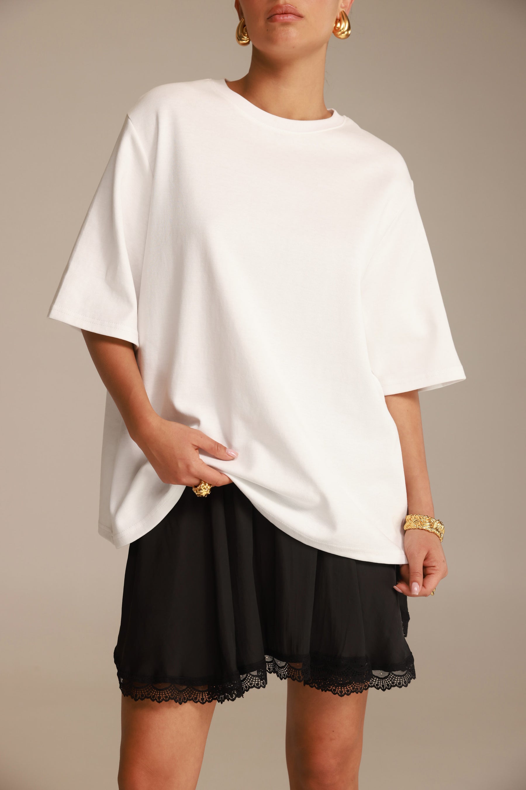 חולצת וויל לבנה