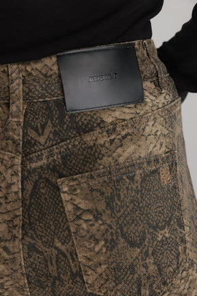 ג'ינס מארק מנוחש