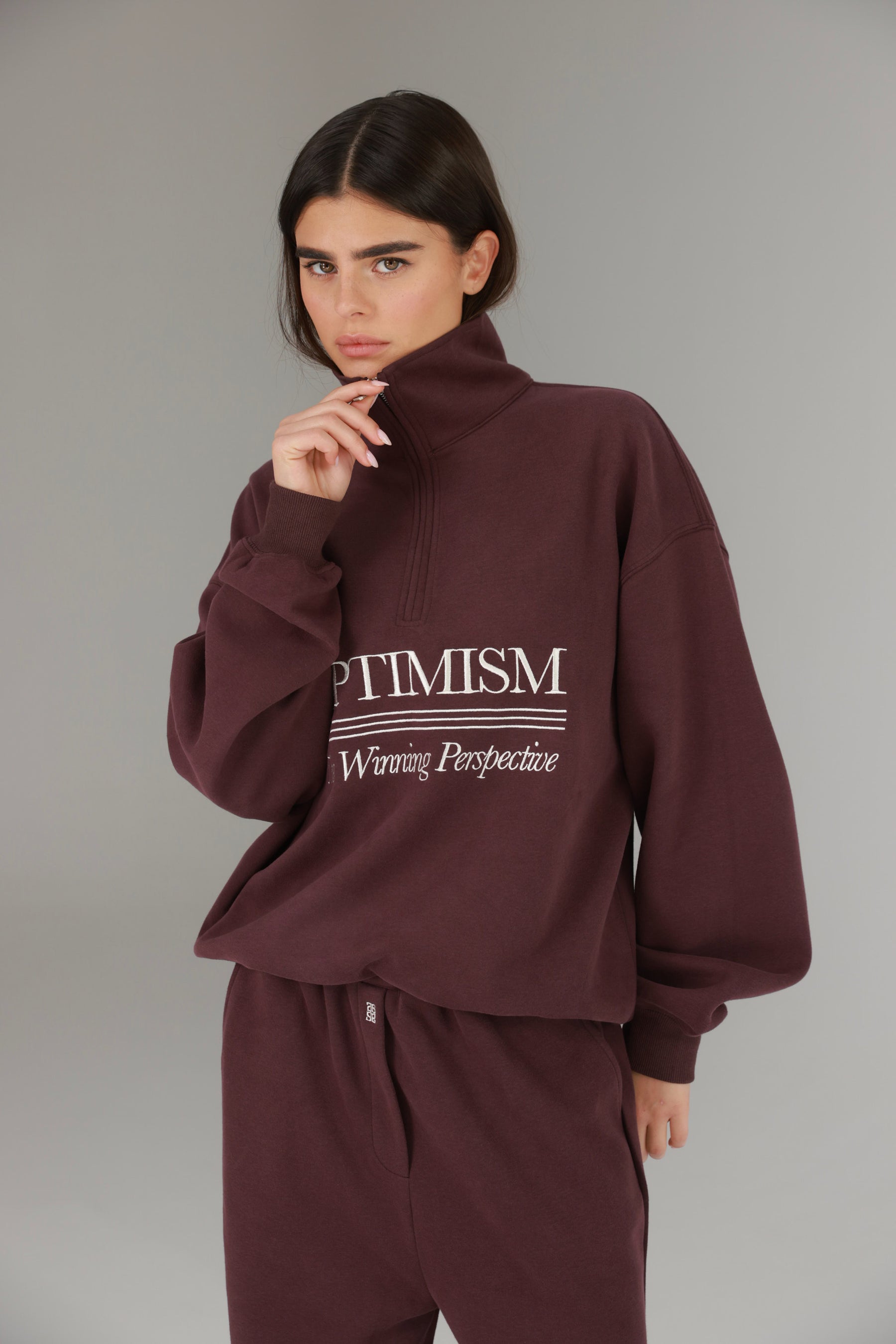 חליפת סאן סגולה