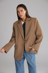 בלייזר סוזאן חאקי