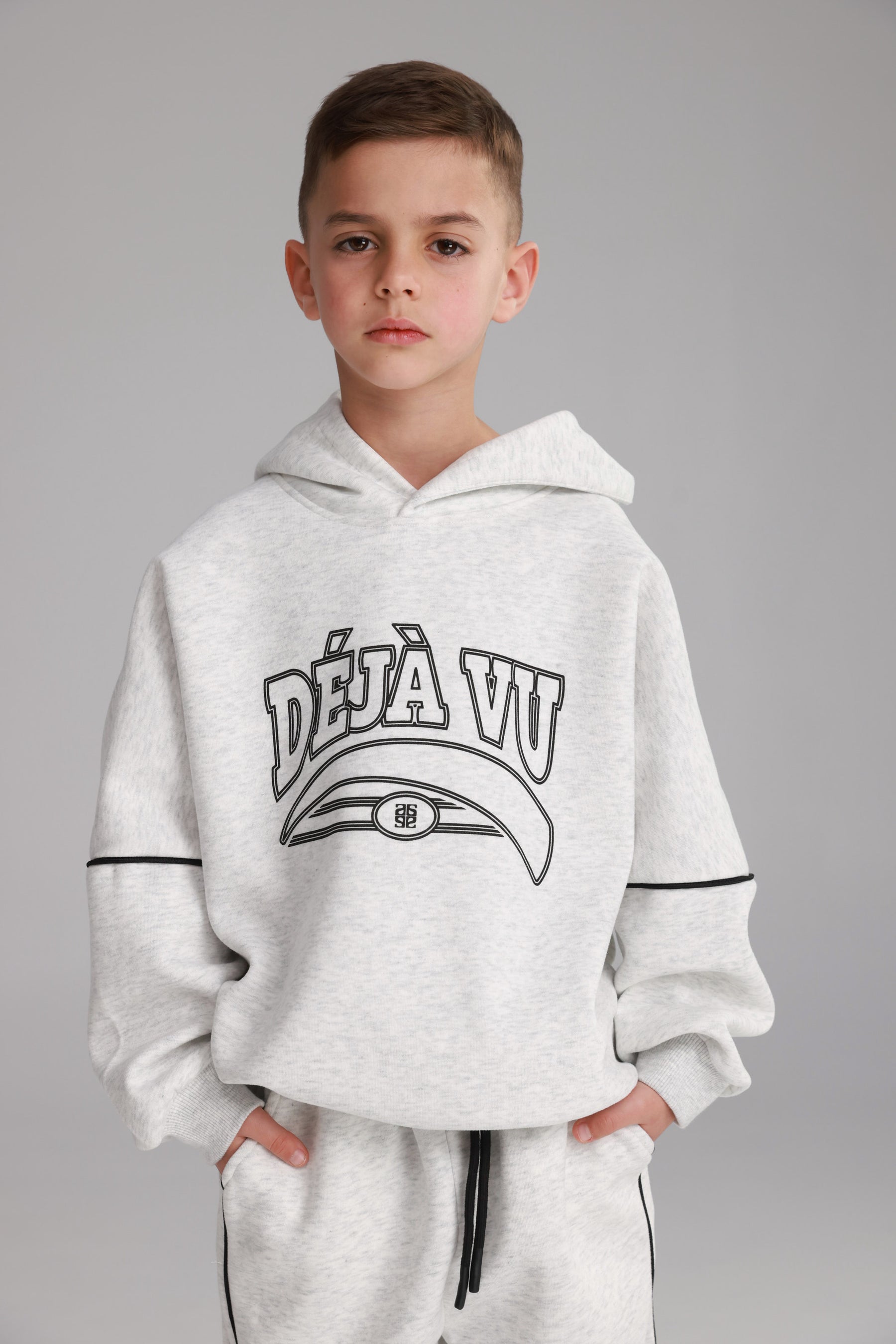 חליפת ניקו אפור בהיר