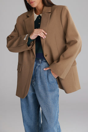 בלייזר סוזאן חאקי