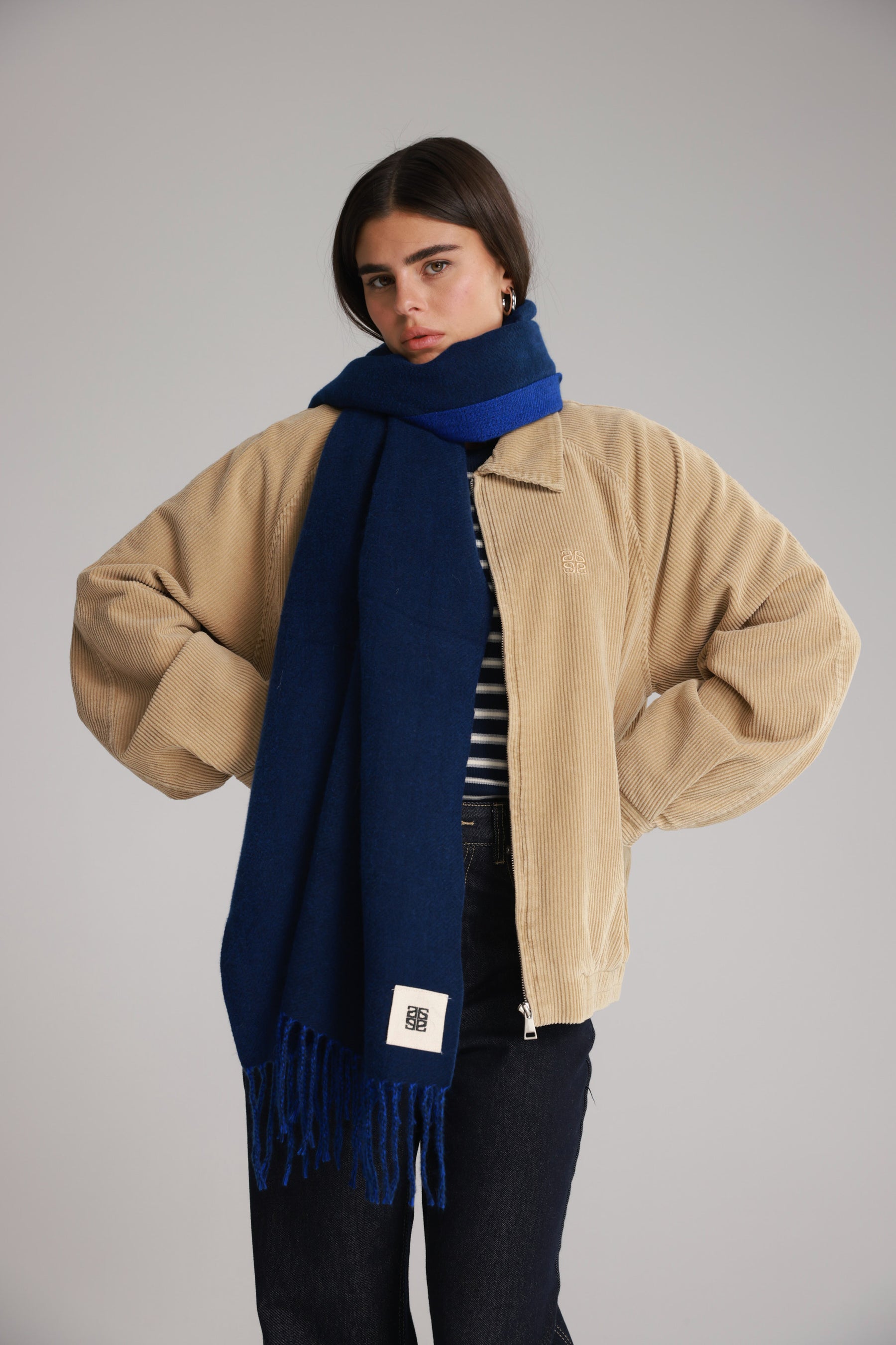 צעיף ברטו נייבי