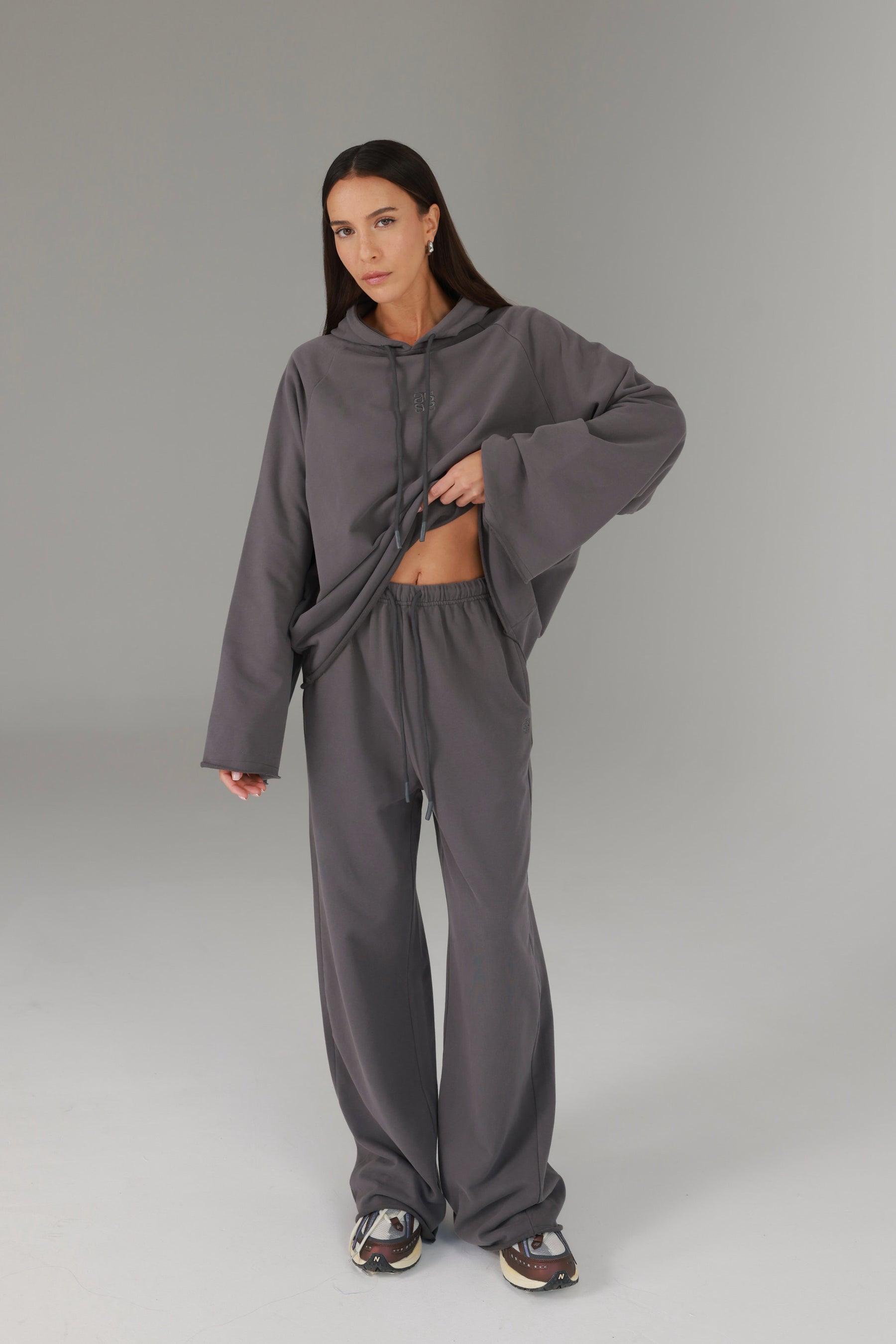 חליפת מירנדה אפורה