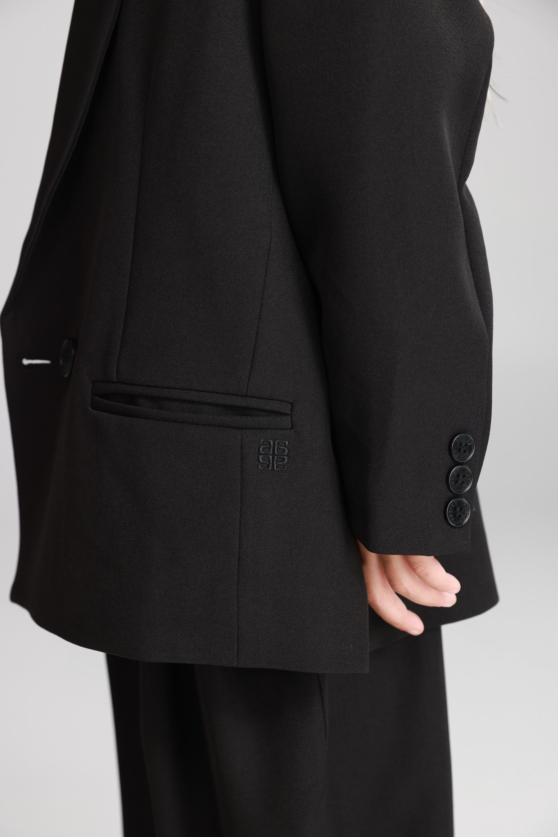 בלייזר לואיסנה שחור