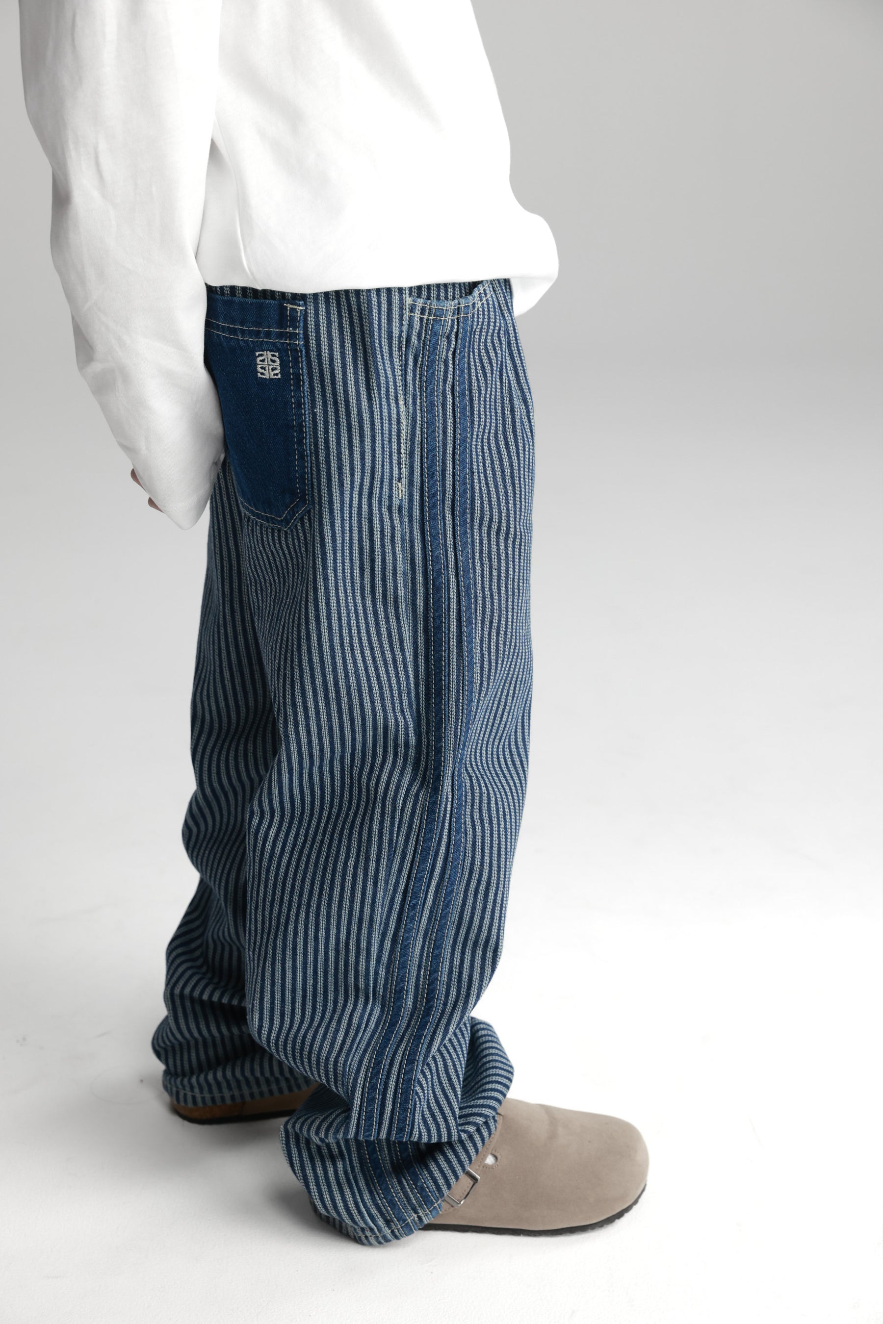 מכנסי ניק כחולים