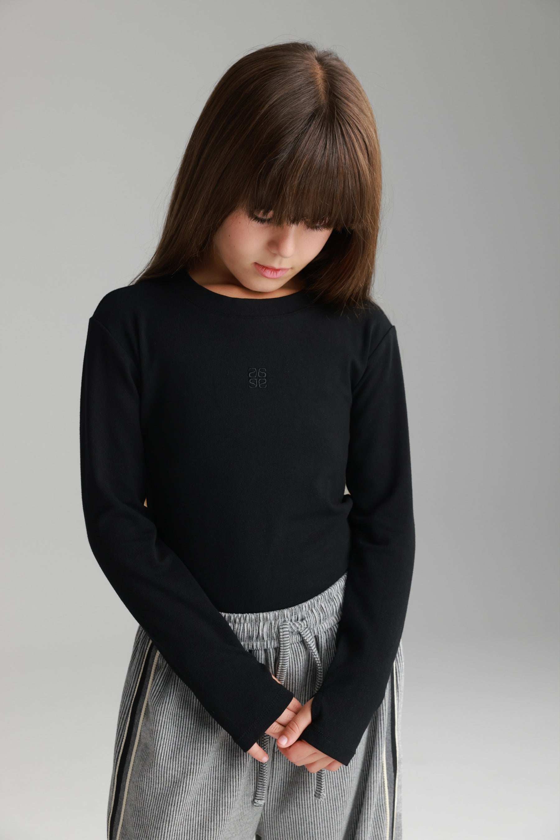 חולצת וויטני שחורה