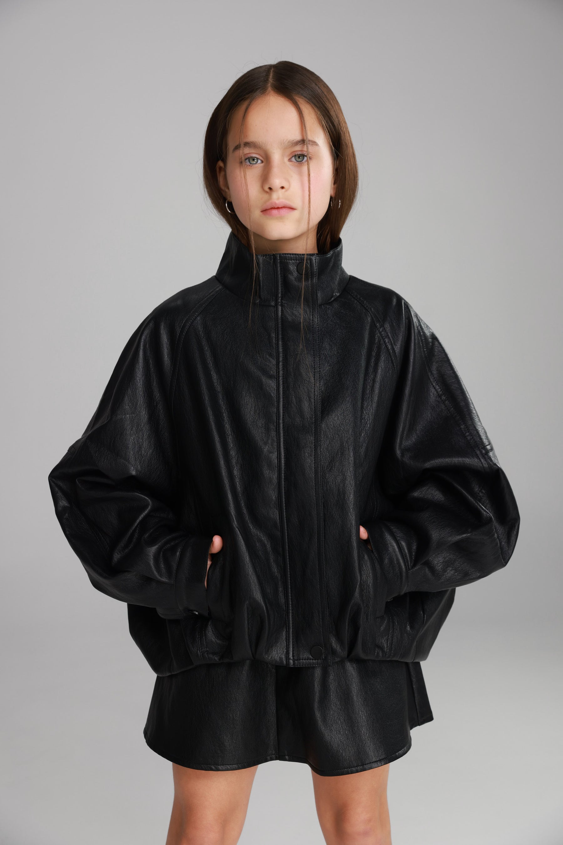 מעיל מייליס דמוי עור שחור