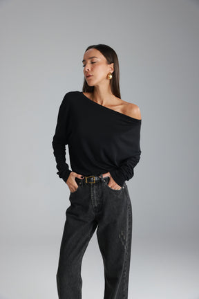 חולצת סלינה שחורה