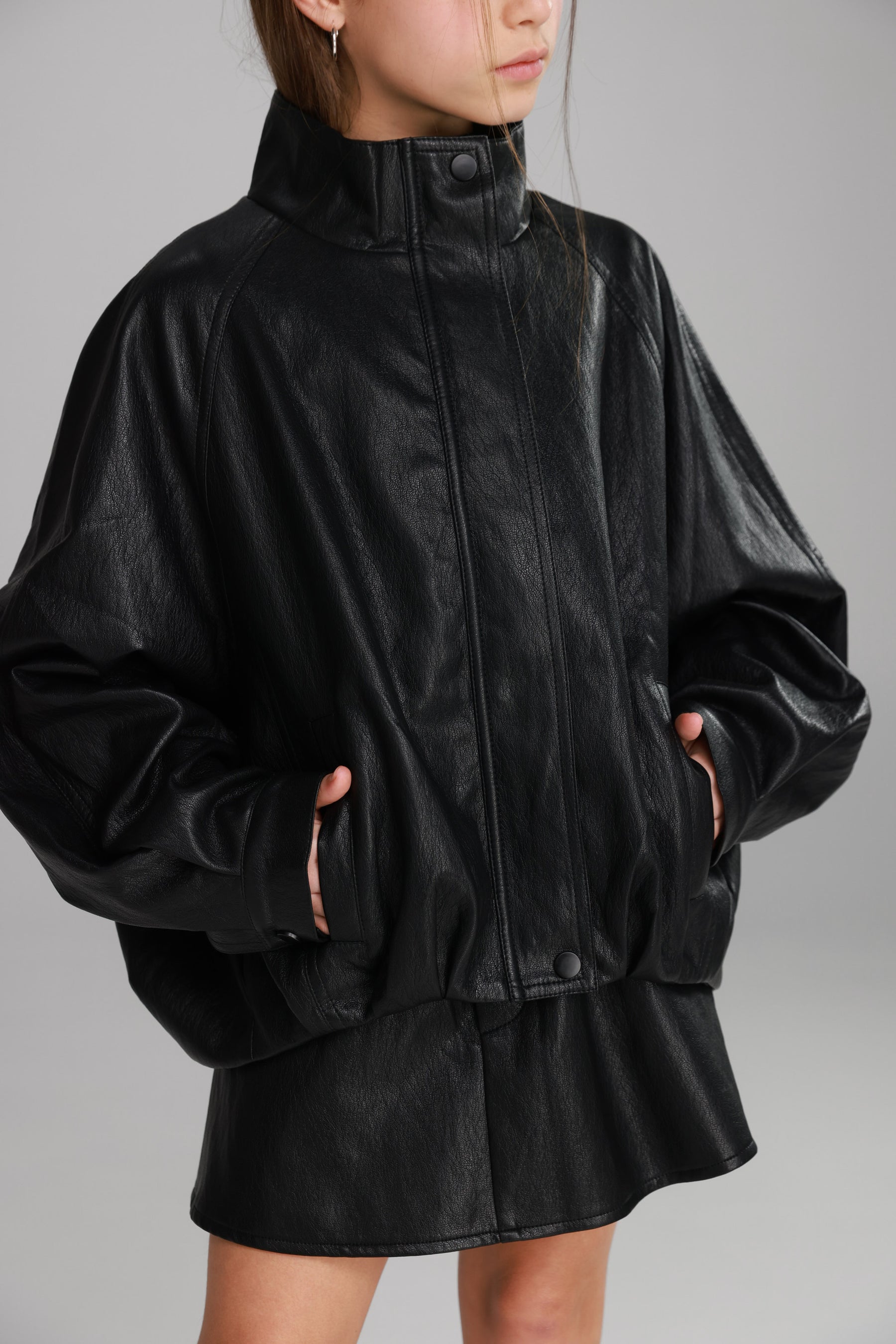 מעיל מייליס דמוי עור שחור