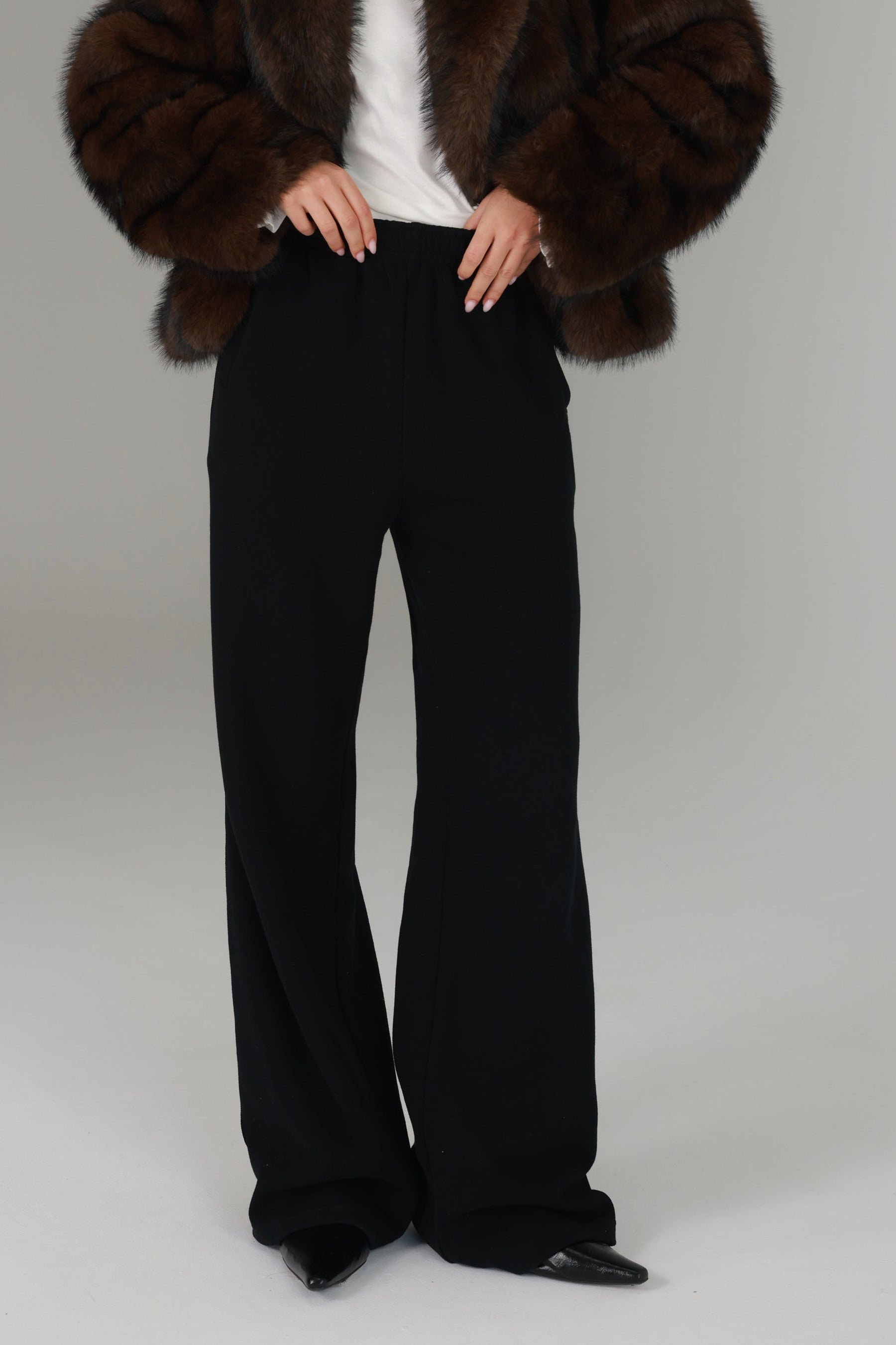 מכנסי ג'ולי שחורים