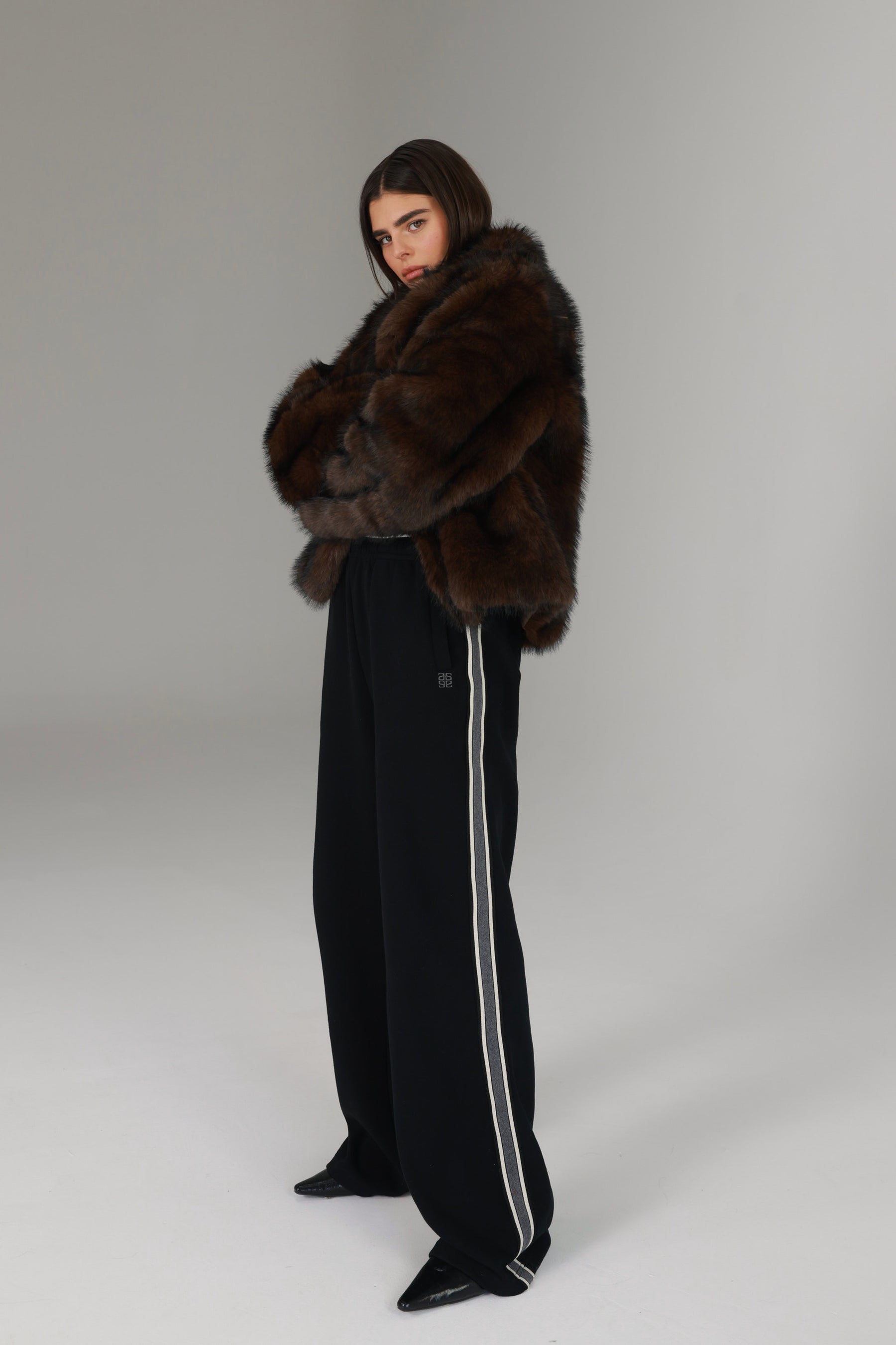 מכנסי ג'ולי שחורים