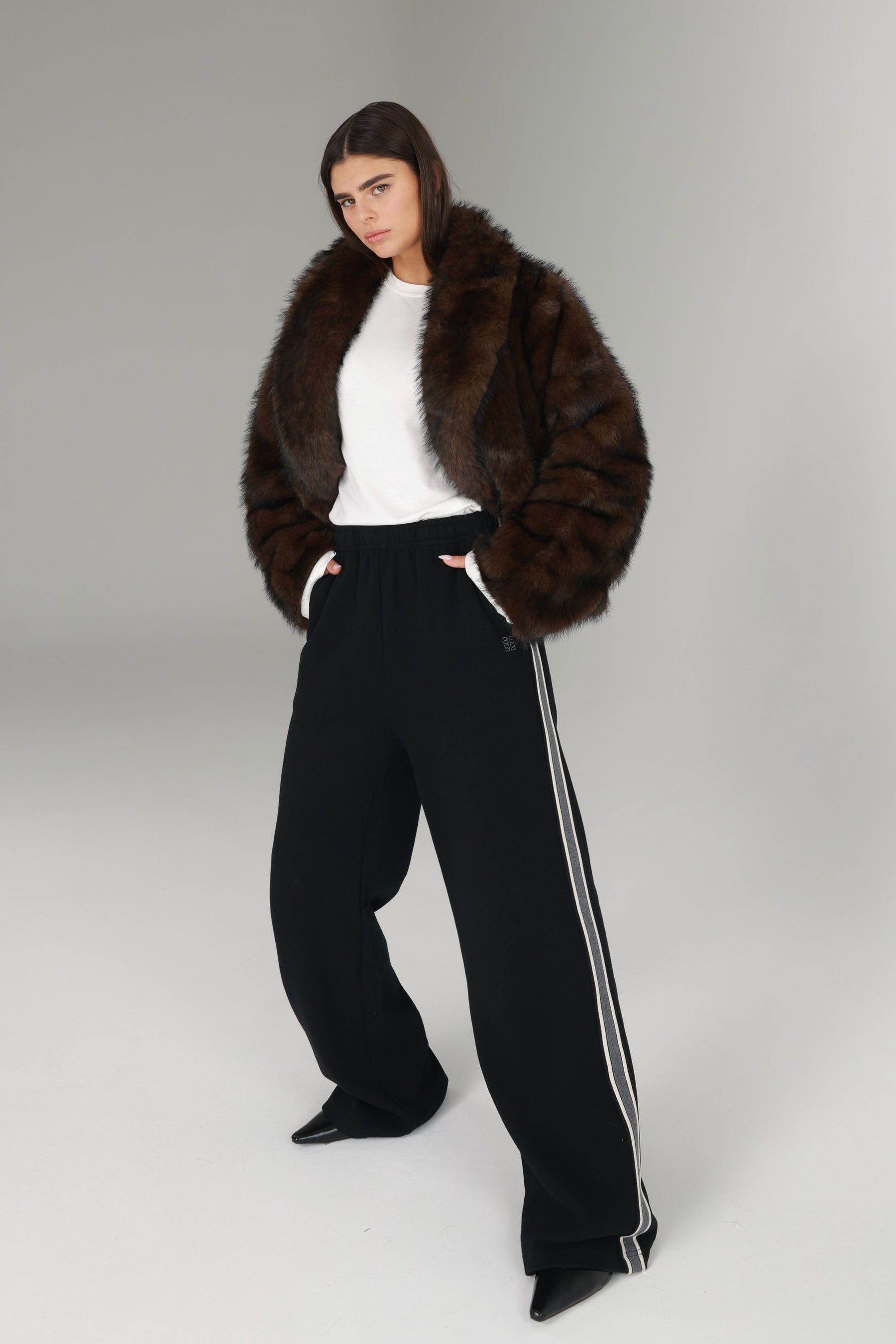 מכנסי ג'ולי שחורים