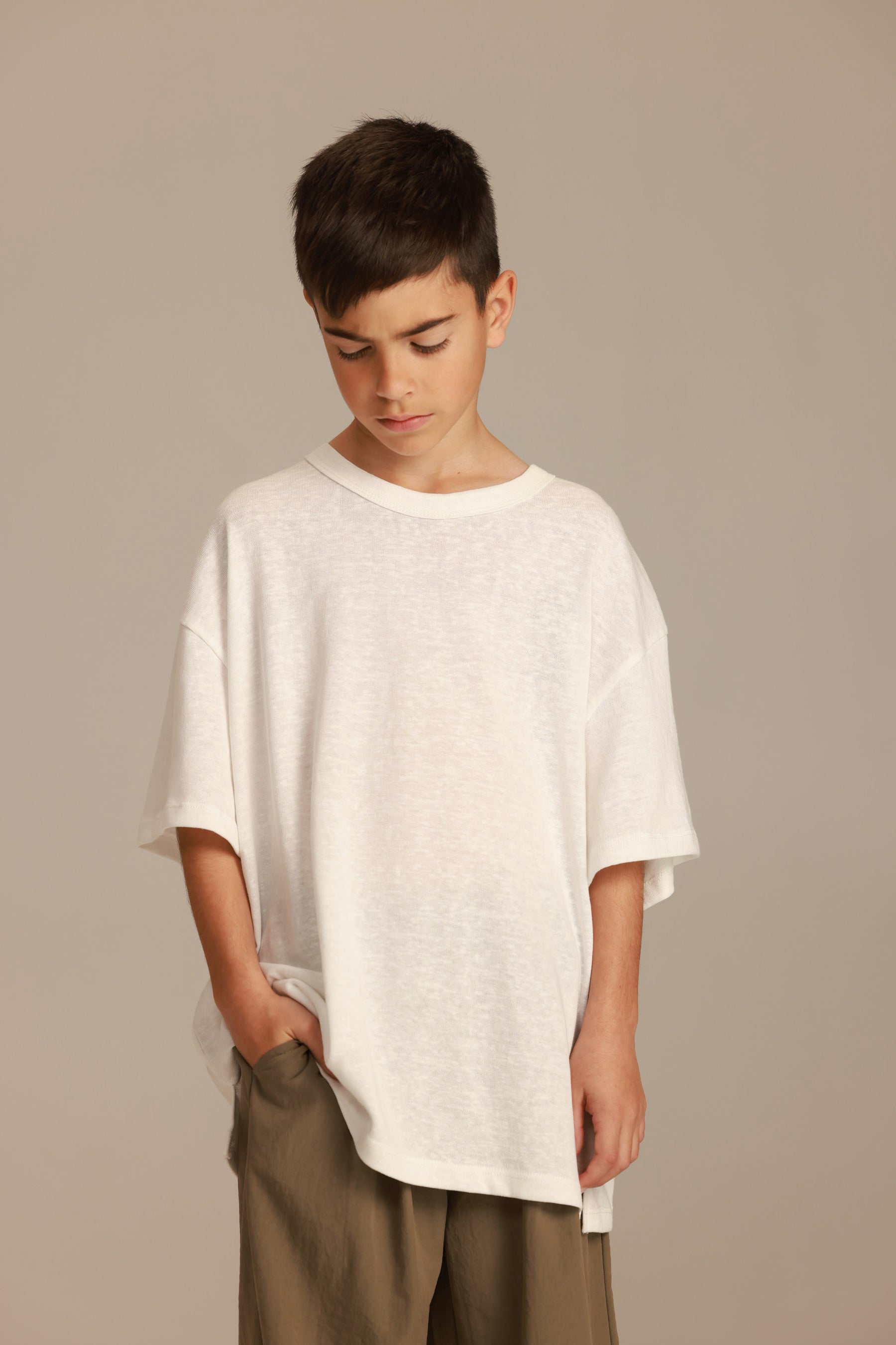 חולצת אלארי לבנה