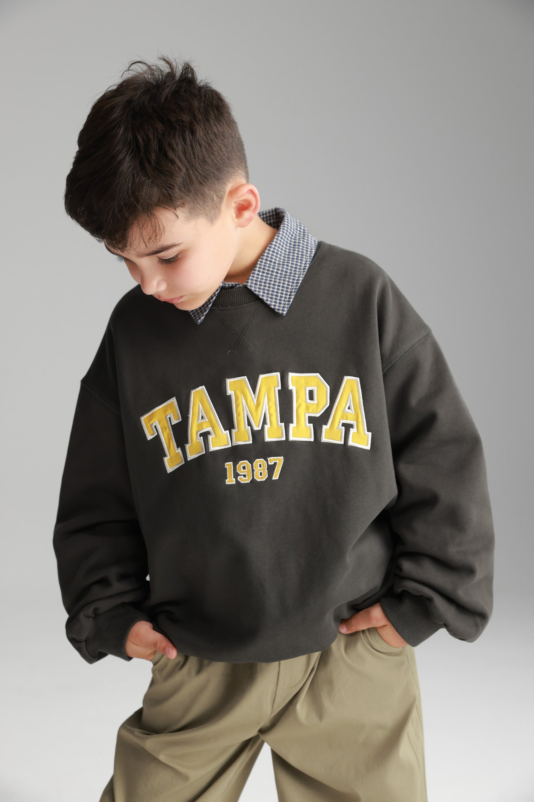 סוויטשירט ביילס אפור כהה