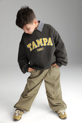 מכנסי אנה חאקי