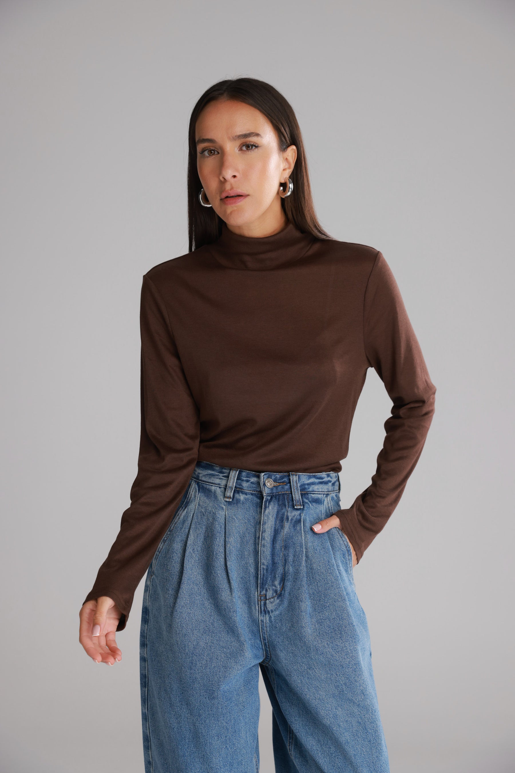 חולצת גולף בריאנה חומה