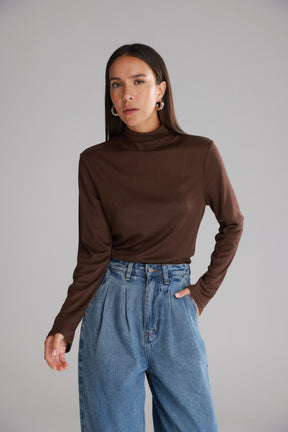 חולצת גולף בריאנה חומה