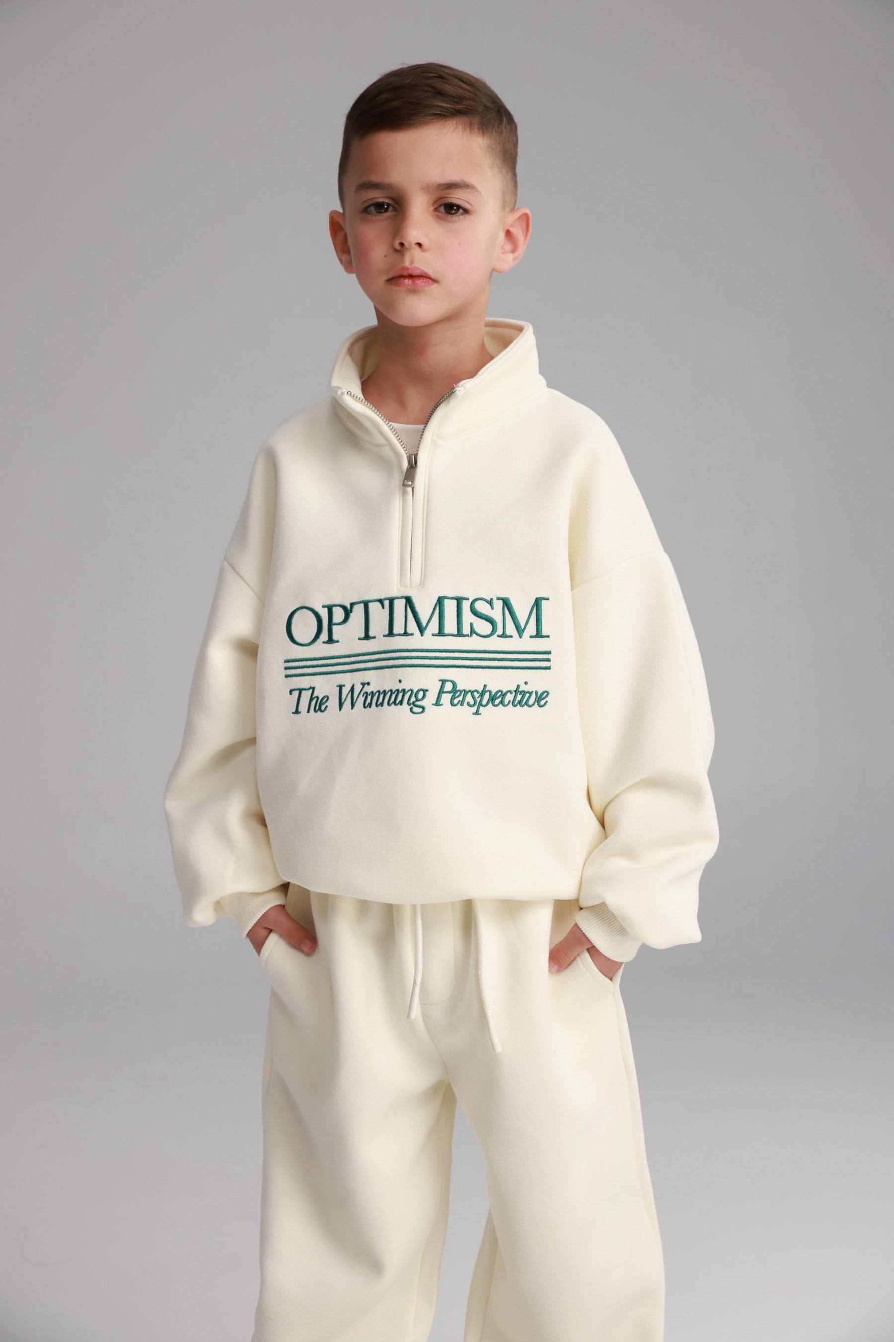 חליפת צ'ייס שמנת